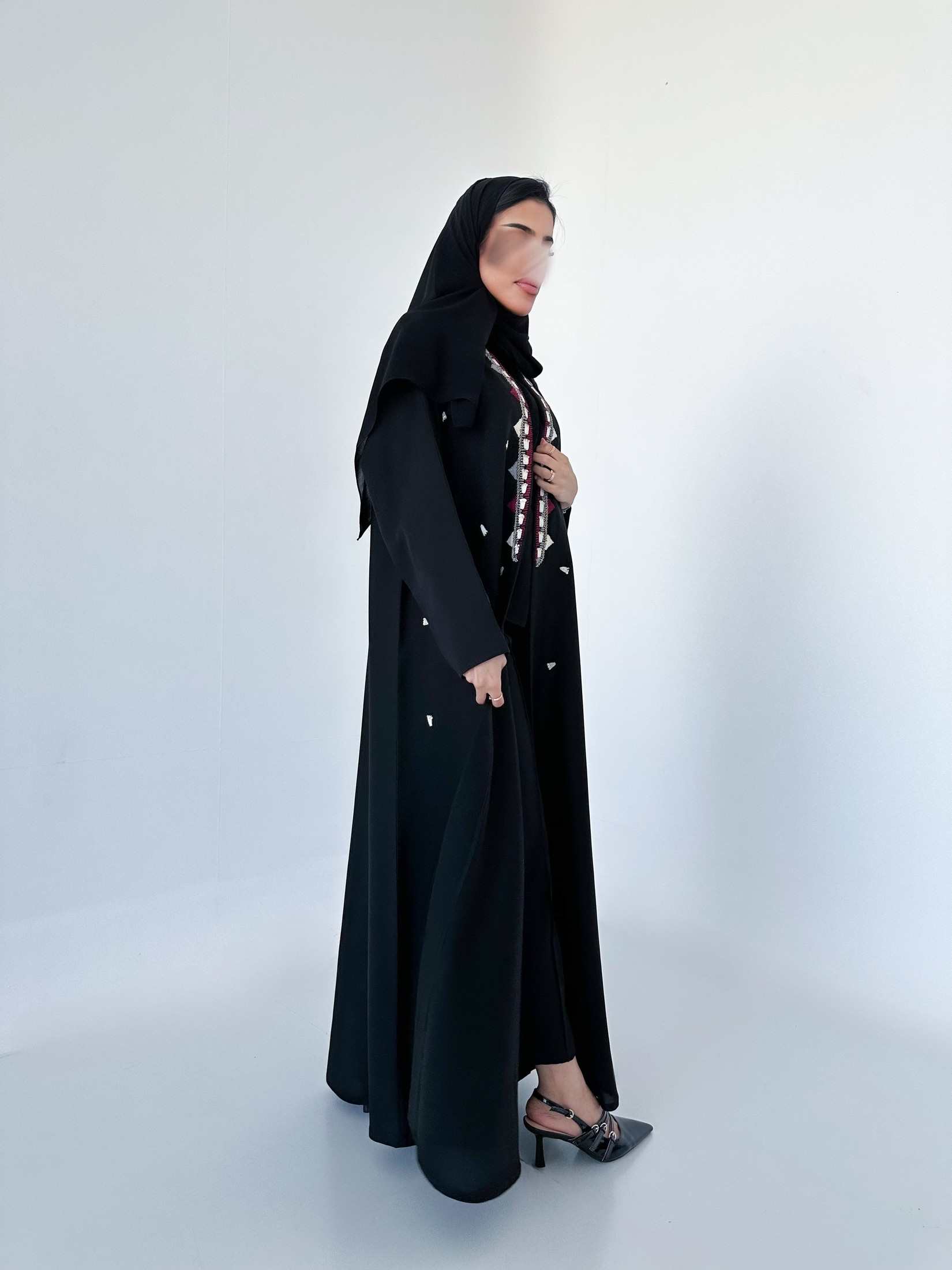 MW1157 - لمار شغل شك يدوي نص كلوش - Aya
