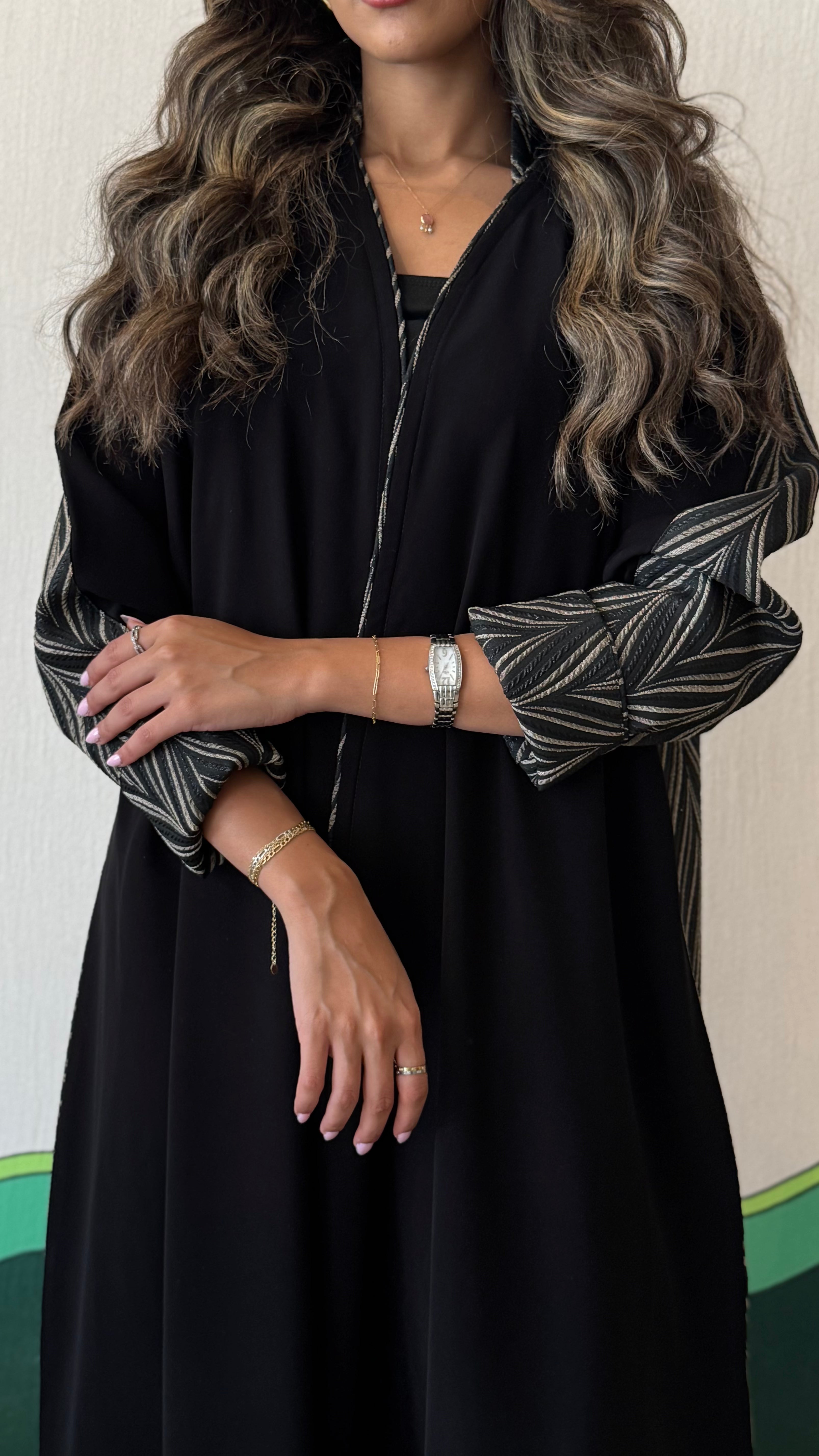 MW1715 - عباية بخامتين الامام سبراميك اندنوسي والخلف جاكار هندي - Aya