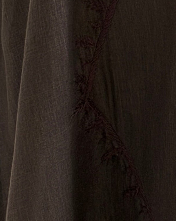 MW2127 - عباية لينن أنيقة بقصّة هينك عصرية - Aya