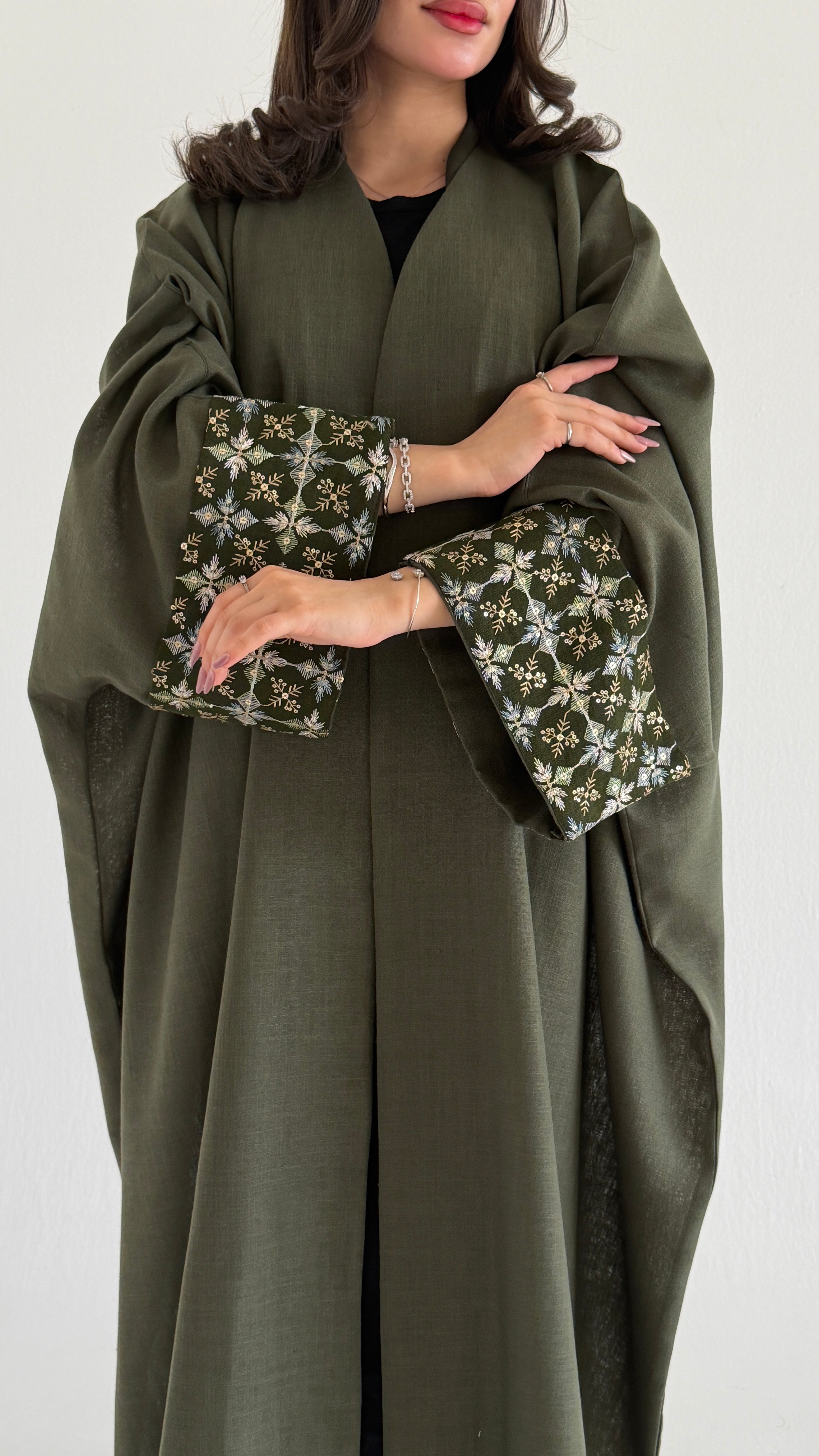 MWT5025 - قماش لينن زيتي مع قماش تطريز زيتي قصة كلوش - Aya