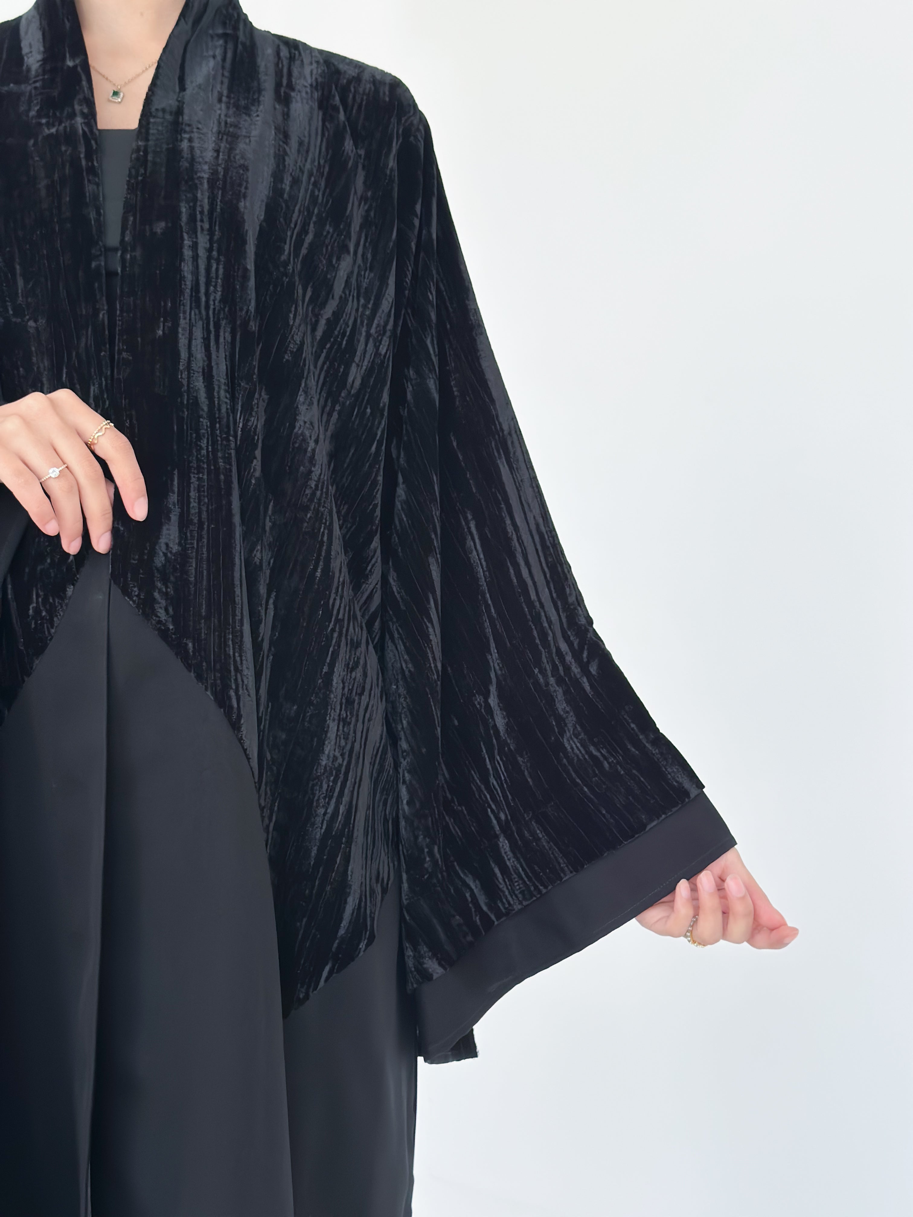 MW1163 - نص كلوش قماش مخمل مكسر مع كريب - Aya