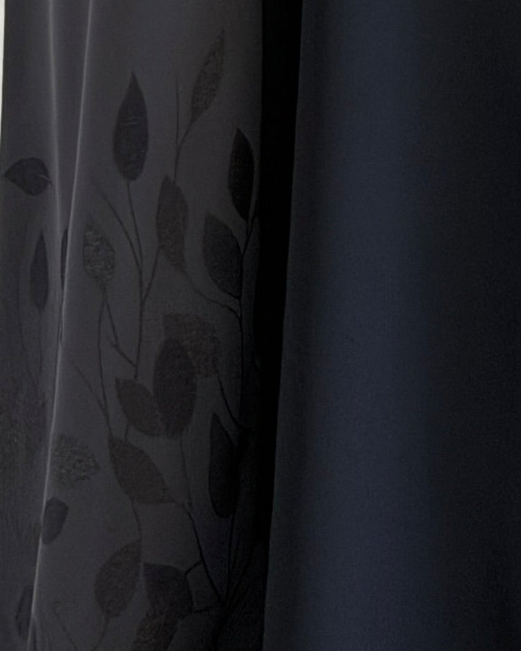 MW2113 - عباية كريب بقصة نص كلوش عصرية - Aya