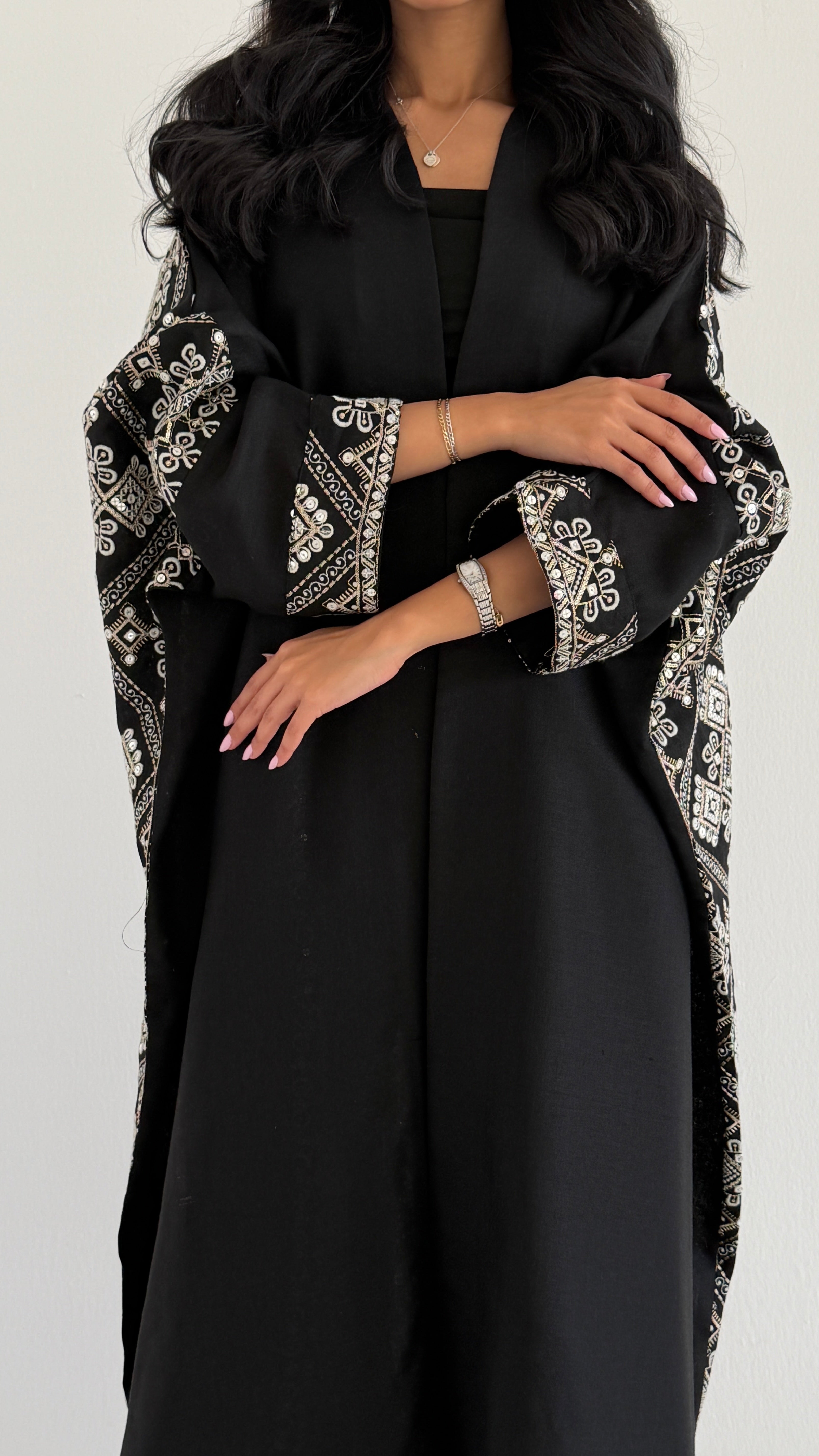 MWT799 - عبايه لنن بتطريز رمضاني - Aya