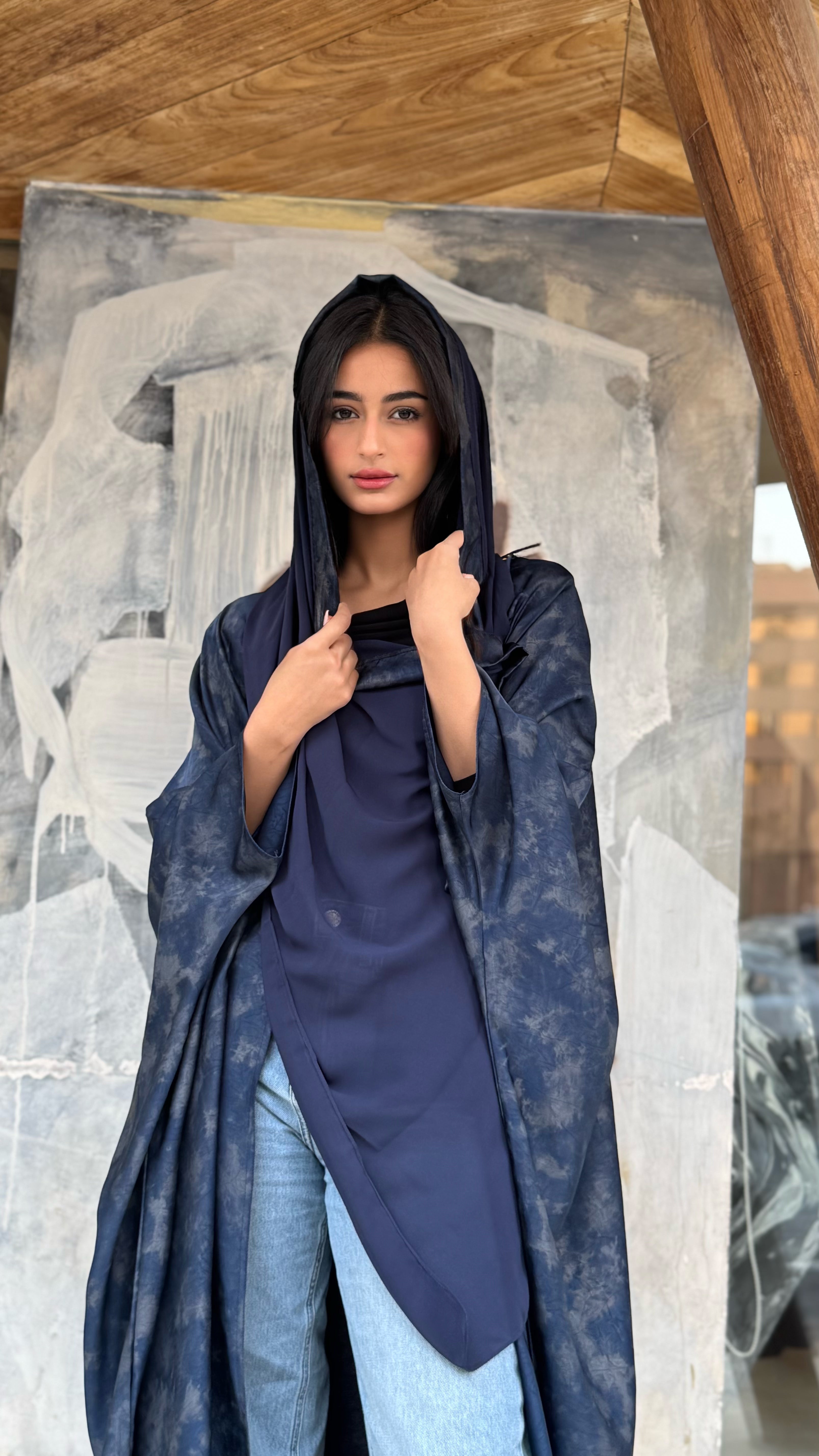 MWT521 -عباية كحلية طباعة