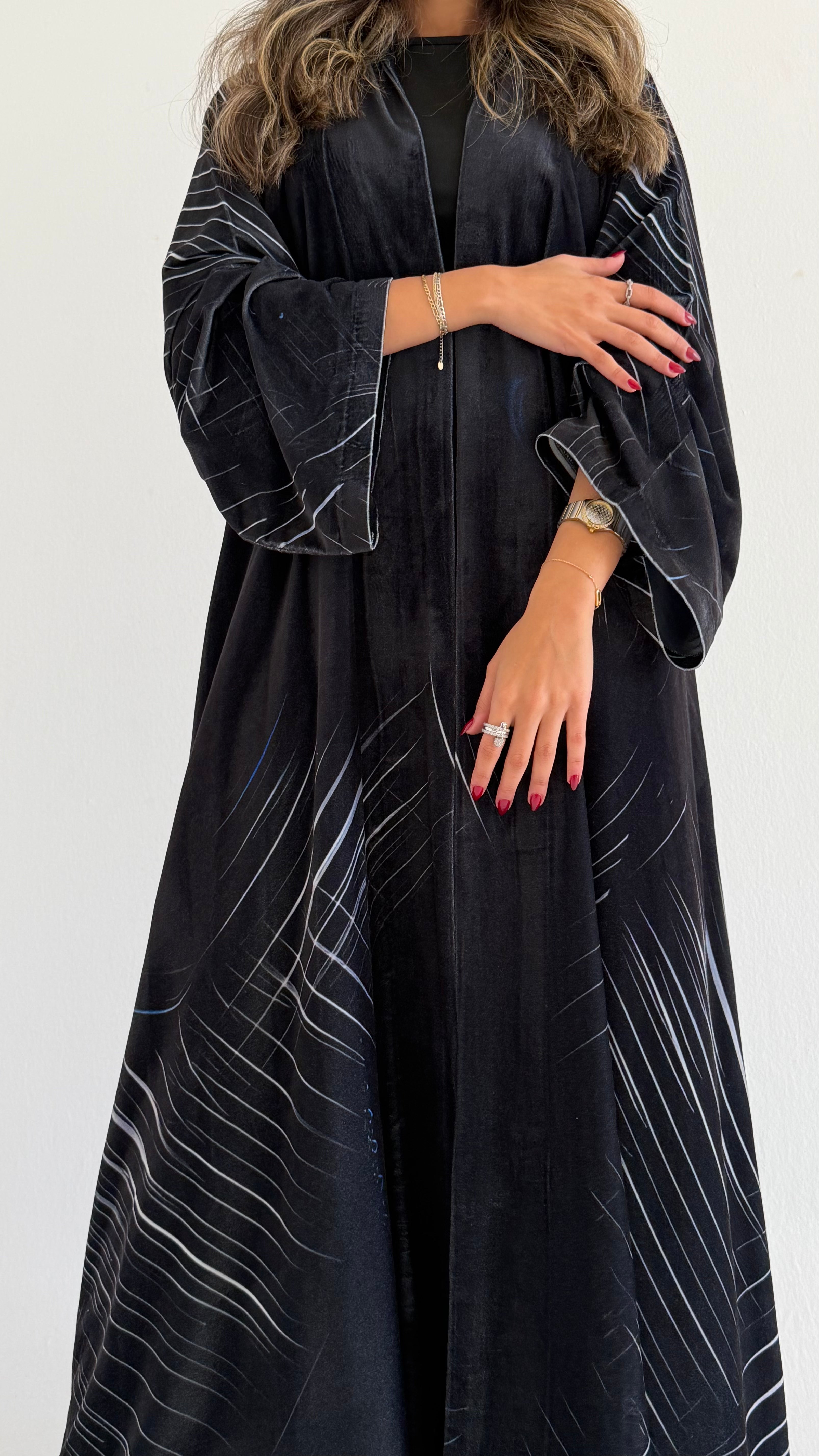 MWT886 - عباية مخمل طباعة - Aya