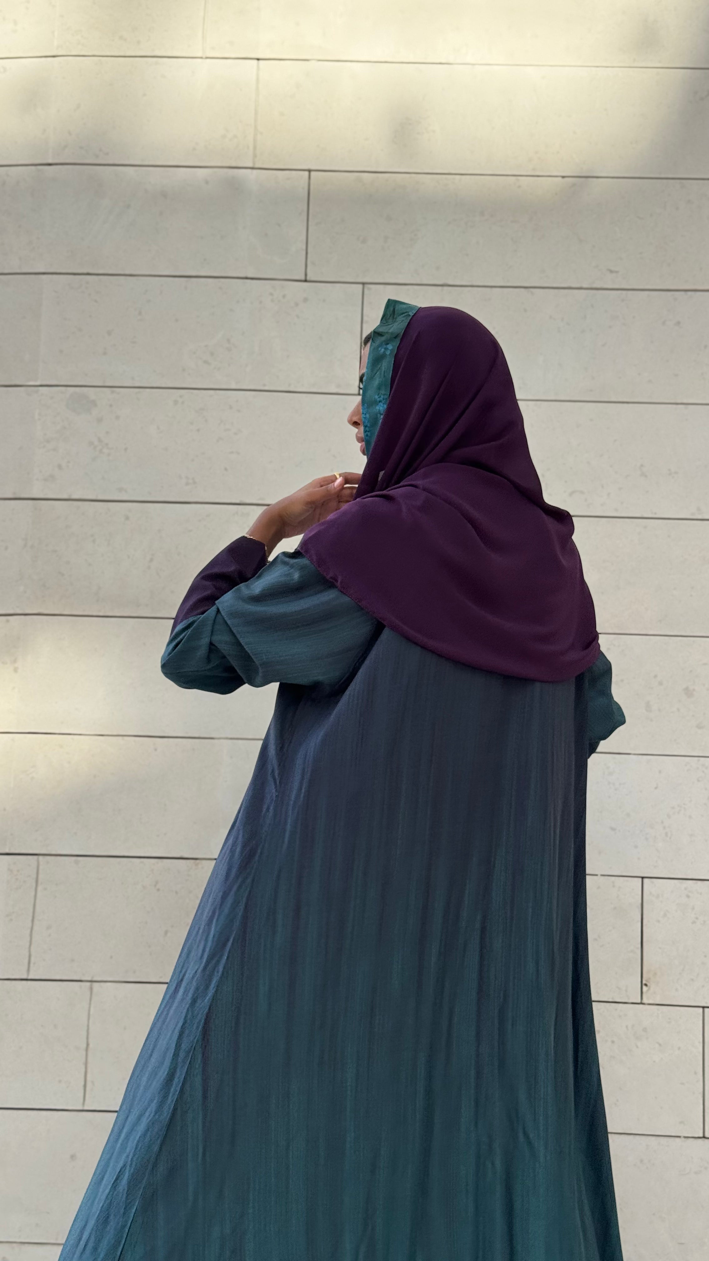 MWT306 - عباية فسكوز مشجر اخضر | Green Viscose - Aya
