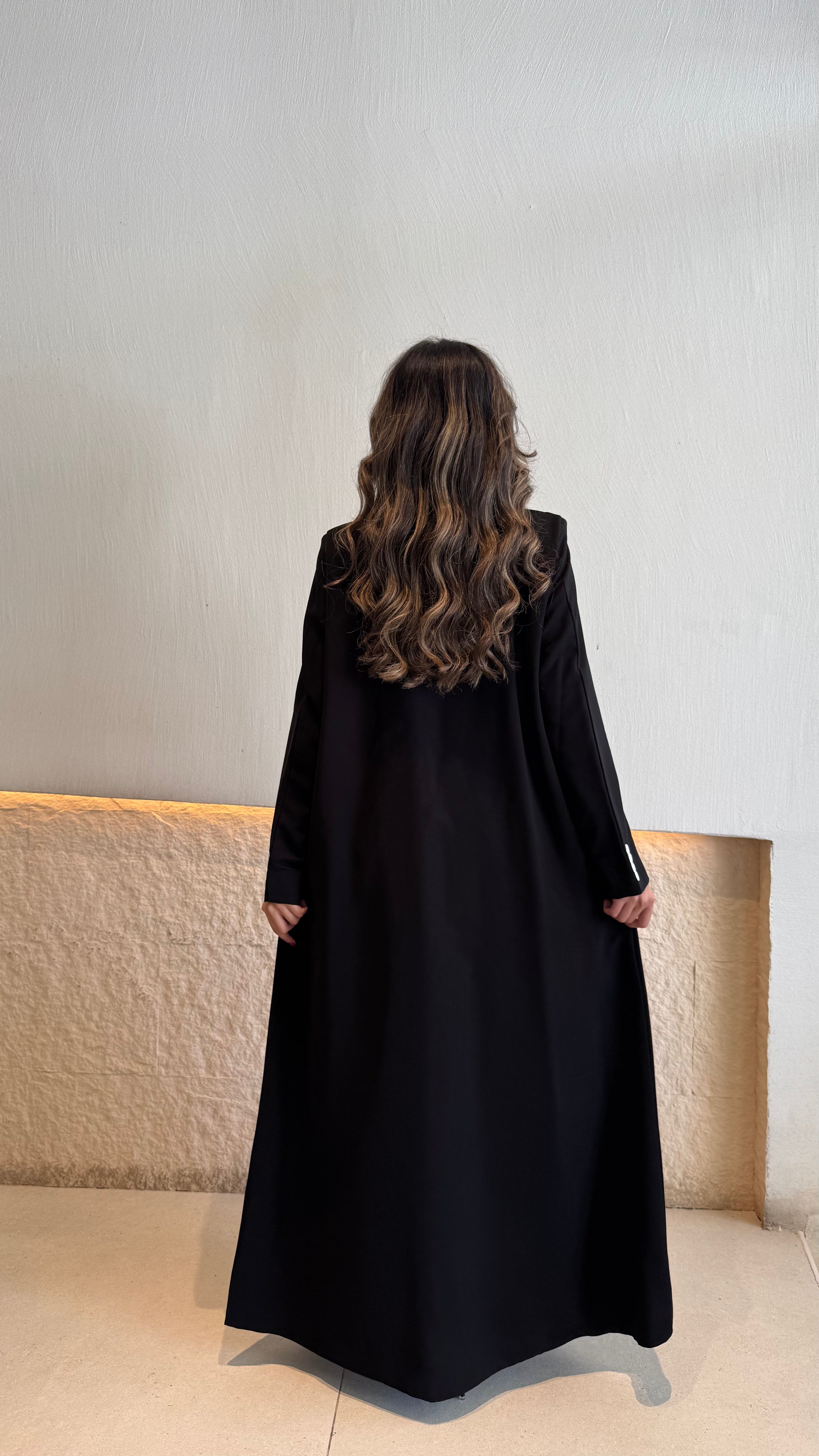 MW1780 - عباية بليزر بقماش كوبرا - Aya