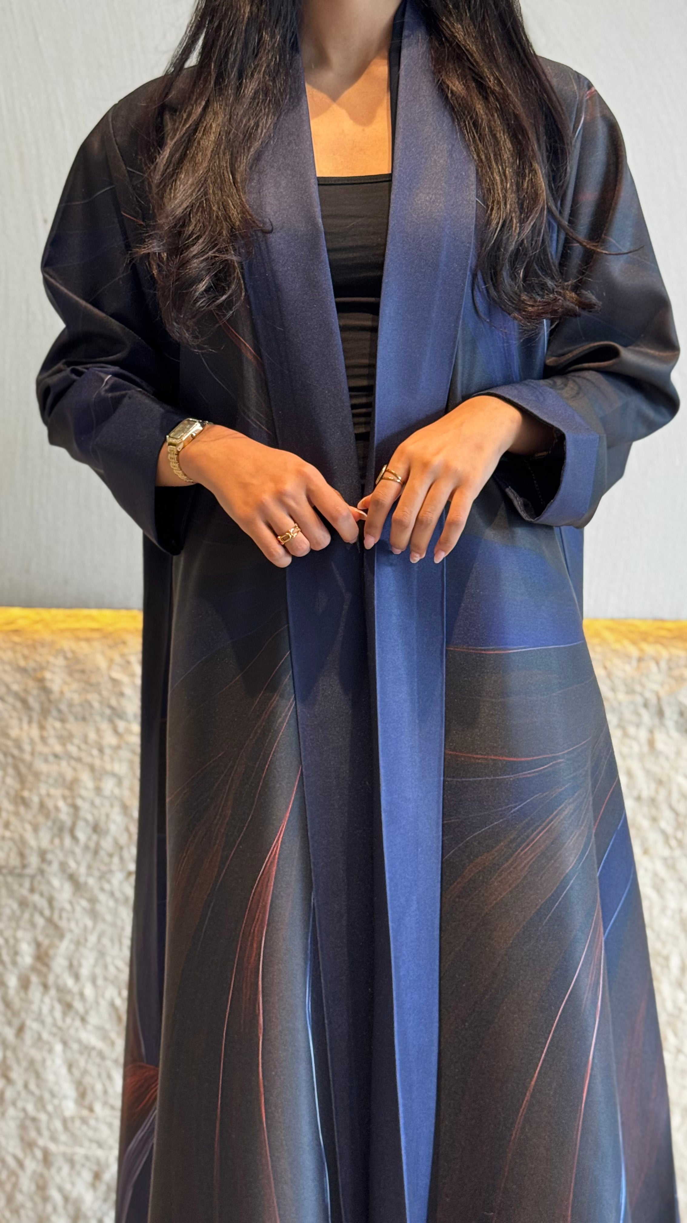 MW645 - Light Crepe Standing with Jacquard Half-Cloche