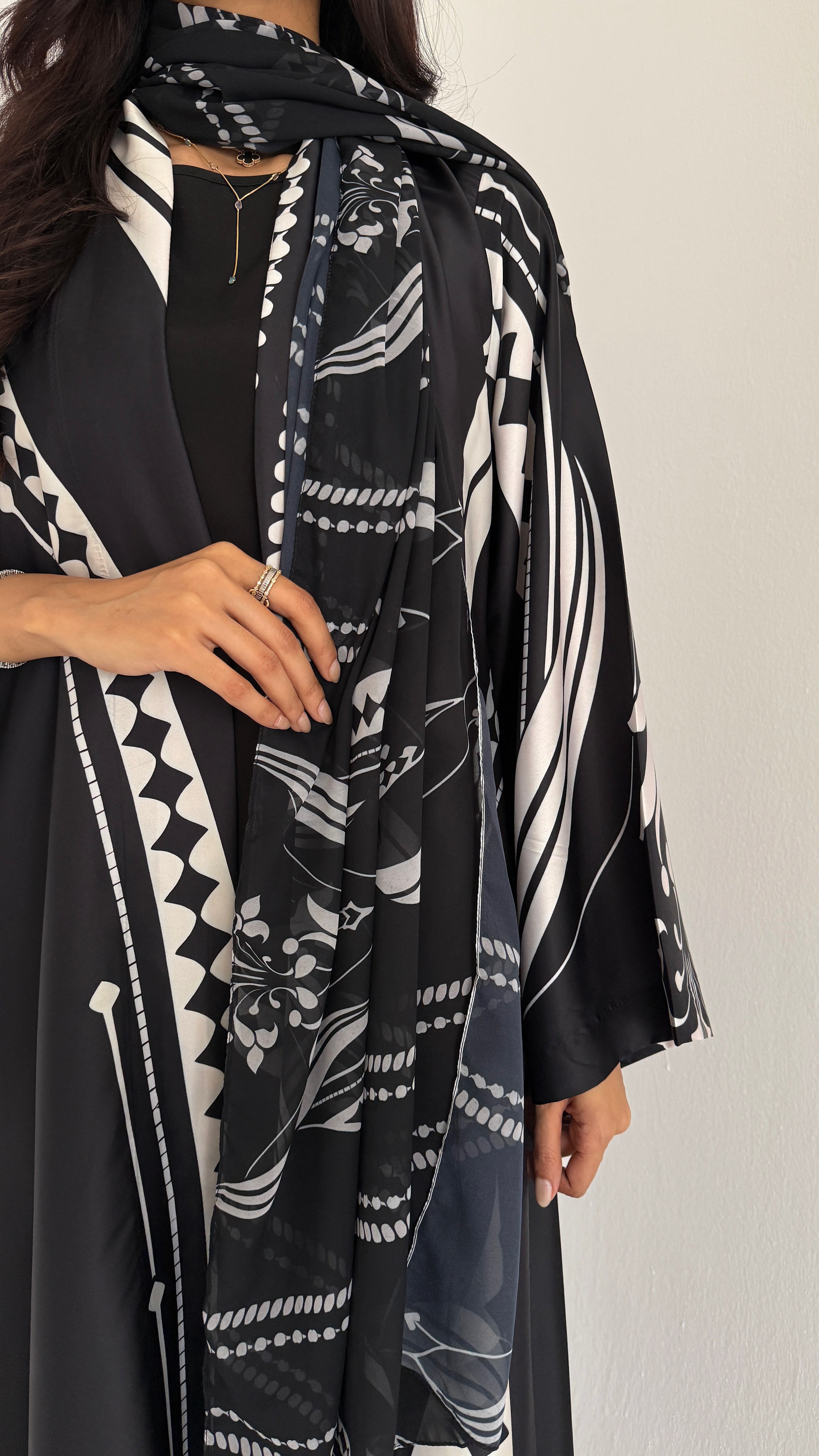 MWT1132 - عباية طباعة | Printed Abaya - Aya