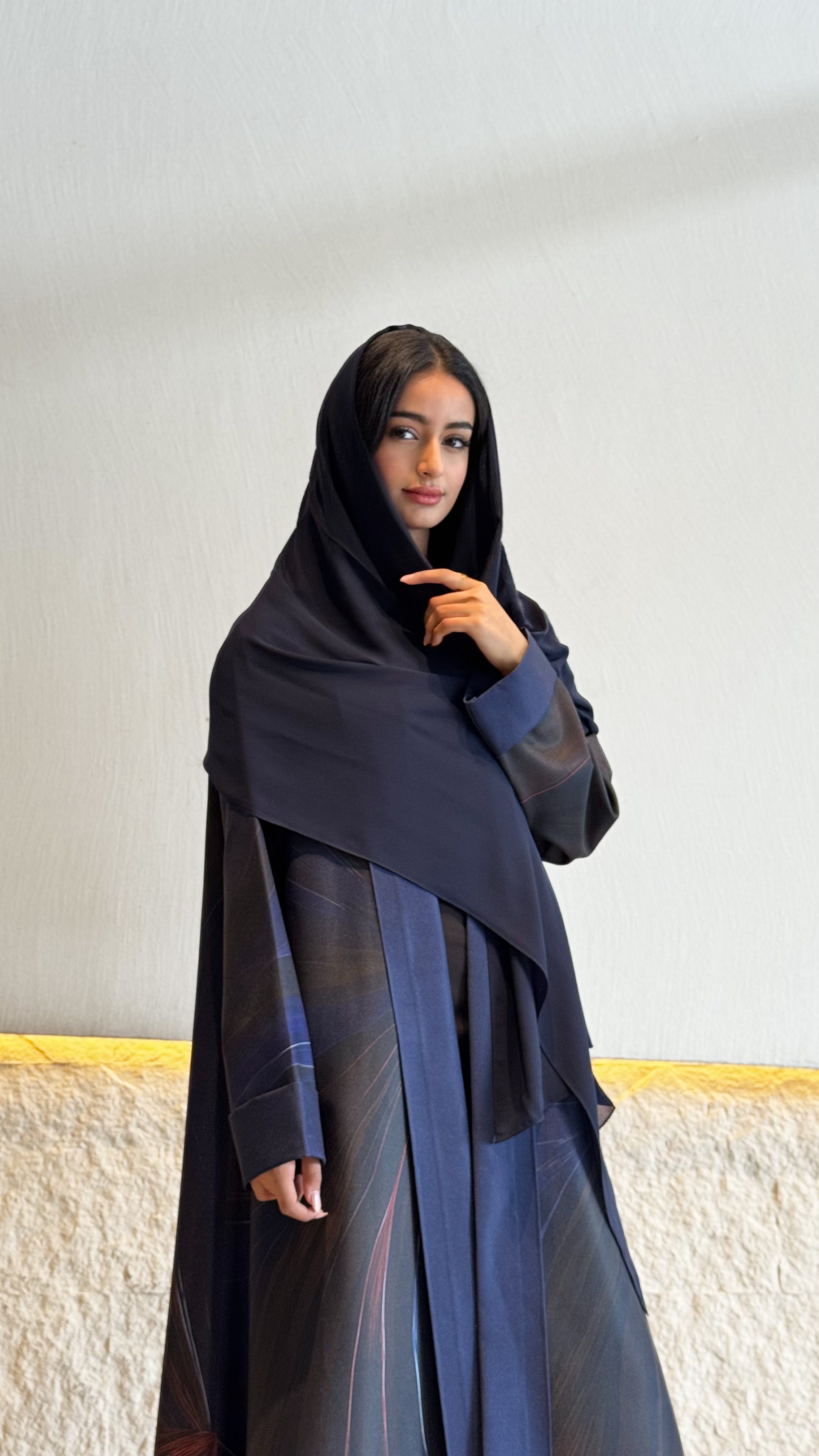 MW645 - Light Crepe Standing with Jacquard Half-Cloche