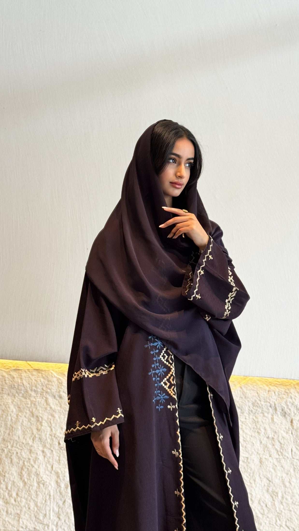 MWT364 - عباية موفي تطريز - Aya