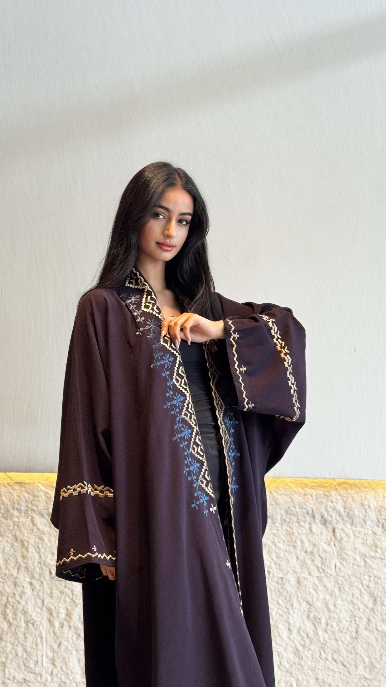 MWT364 - عباية موفي تطريز - Aya