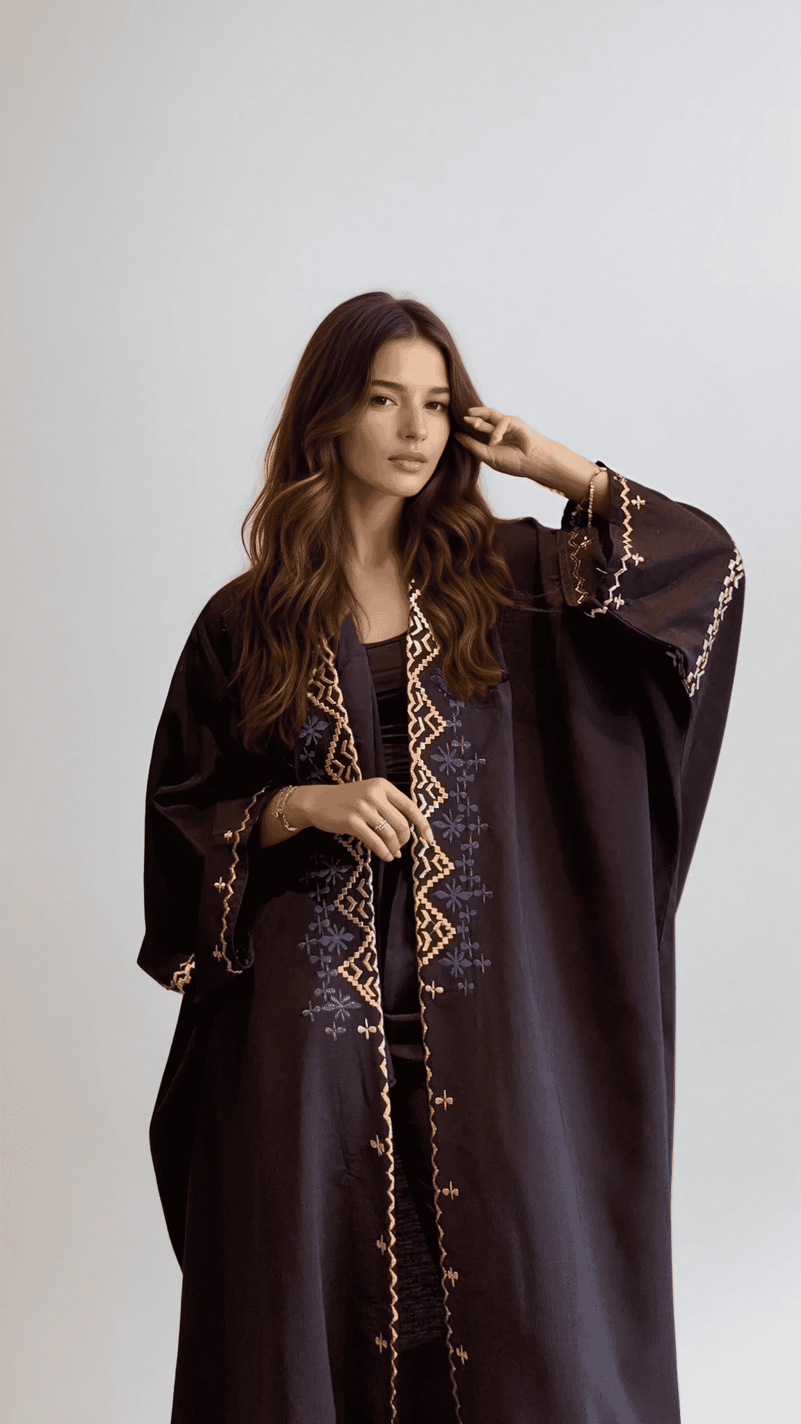 MWT364 - عباية موفي تطريز - Aya
