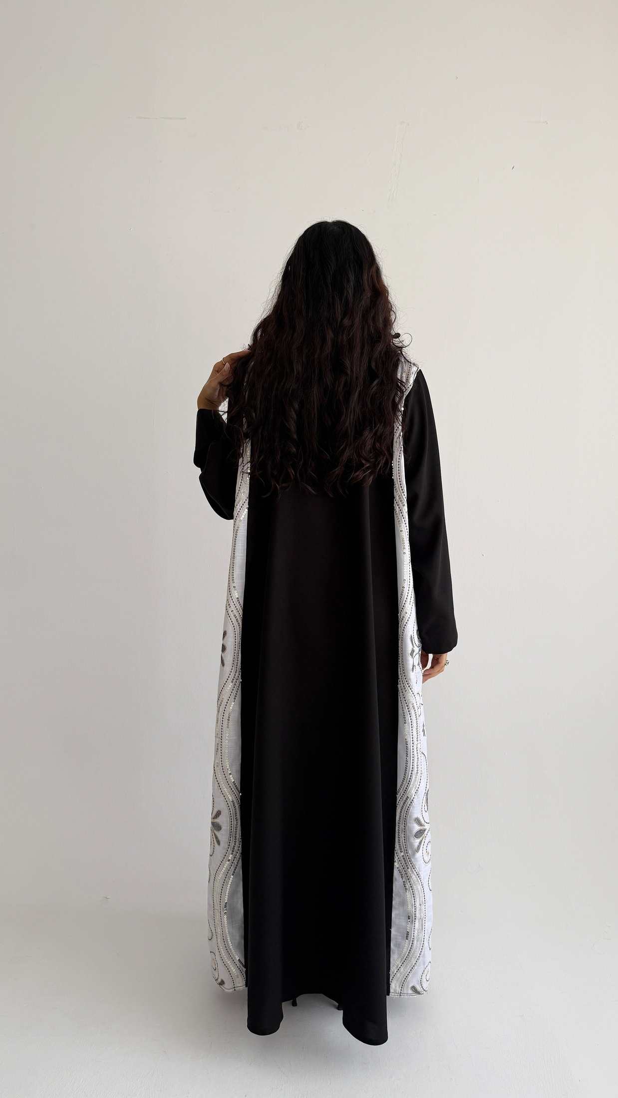 MWT1418 عباية كتان مع تدخيلة لينن - Aya