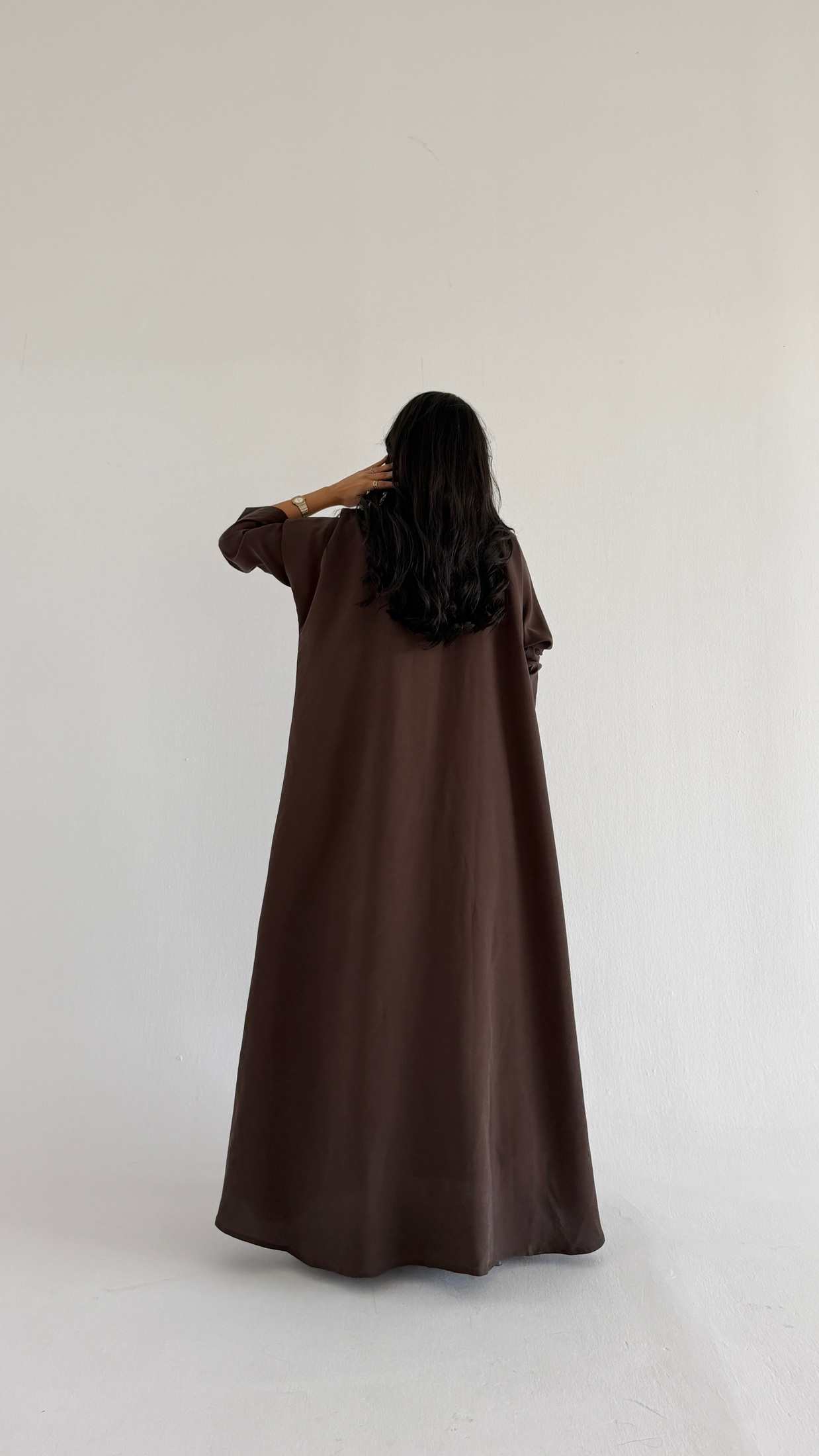 MWT1079 - عباية بتطريز بالامام - Aya