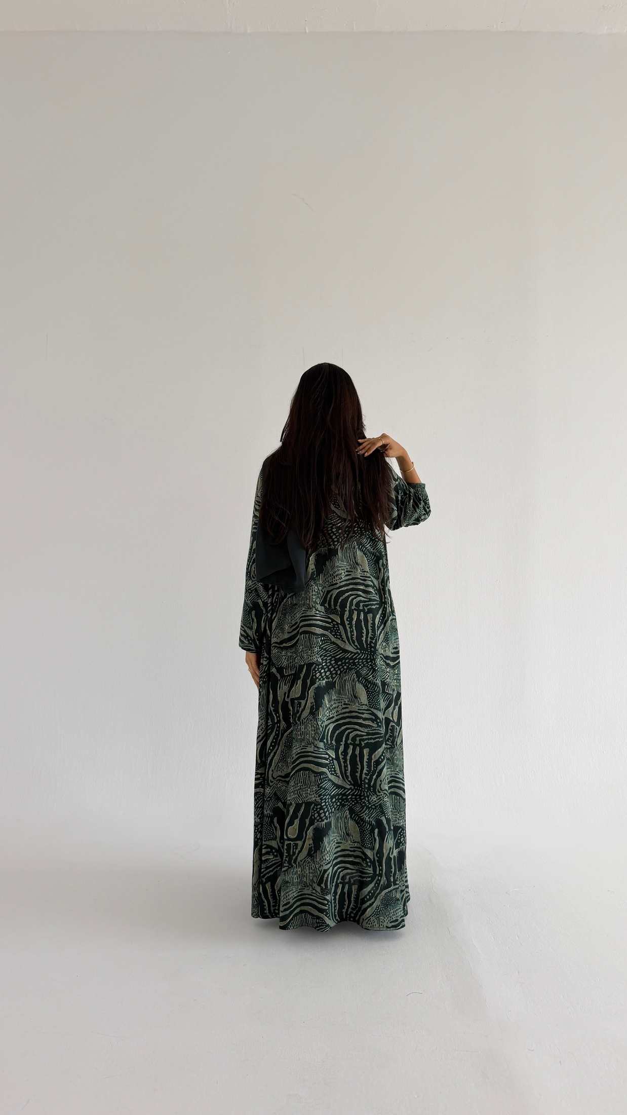 MWT2024 - عباية لنن صيفية | Summer linen abaya - Aya