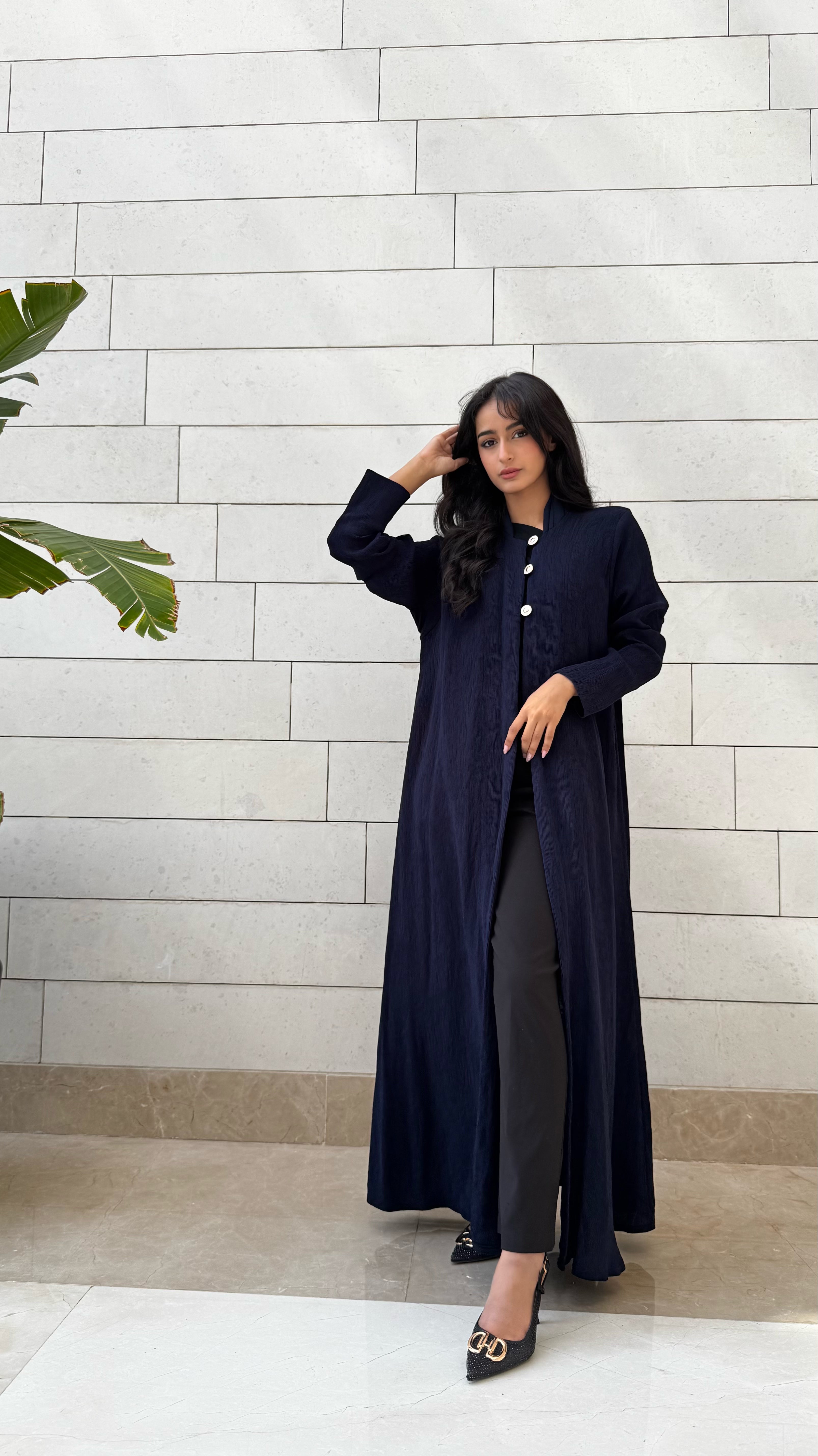 MWT660 - عباية كحلي بازارير ذهبية - Aya