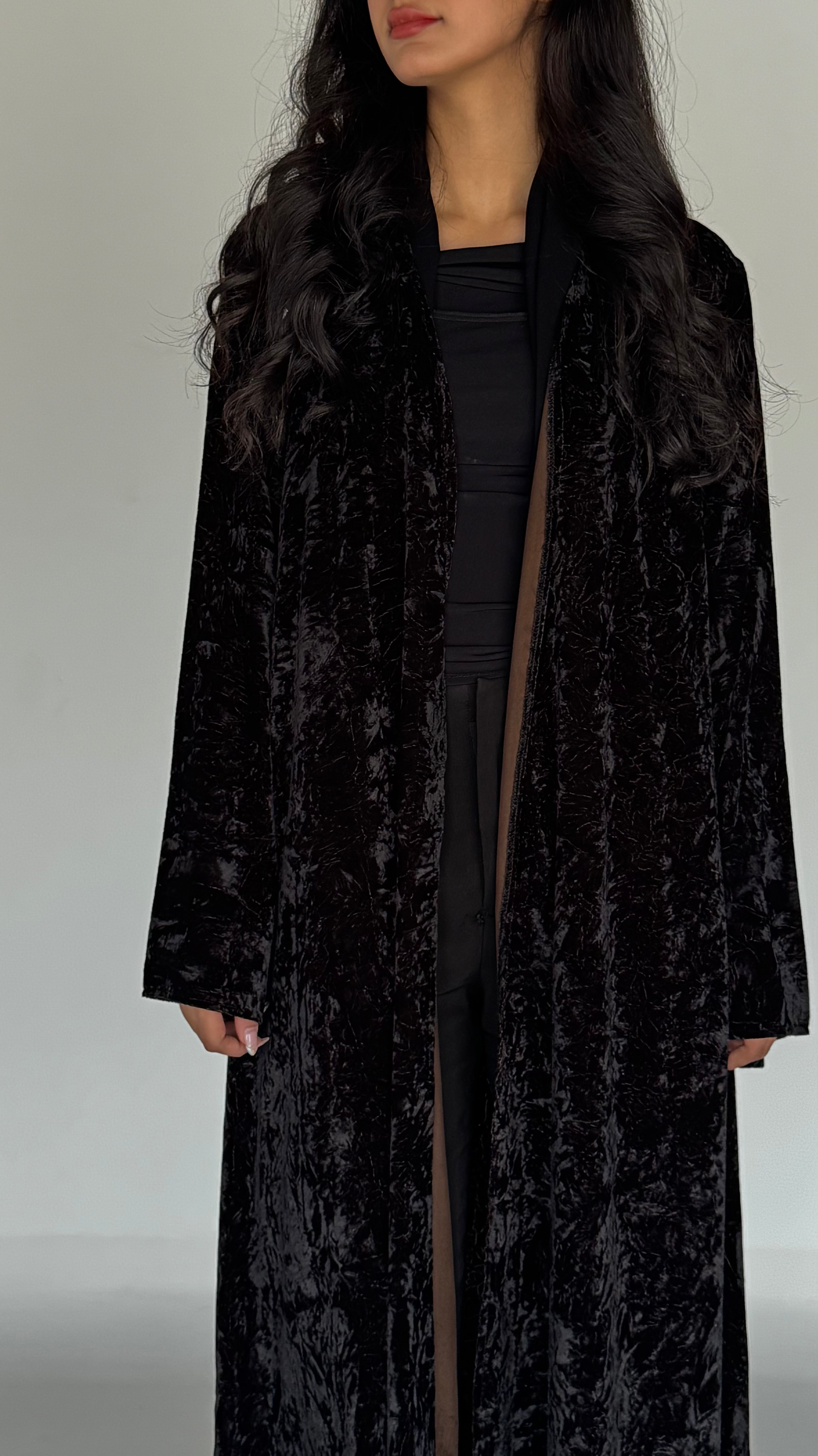 MW1769 - عباية مخمل مشجرة - Aya