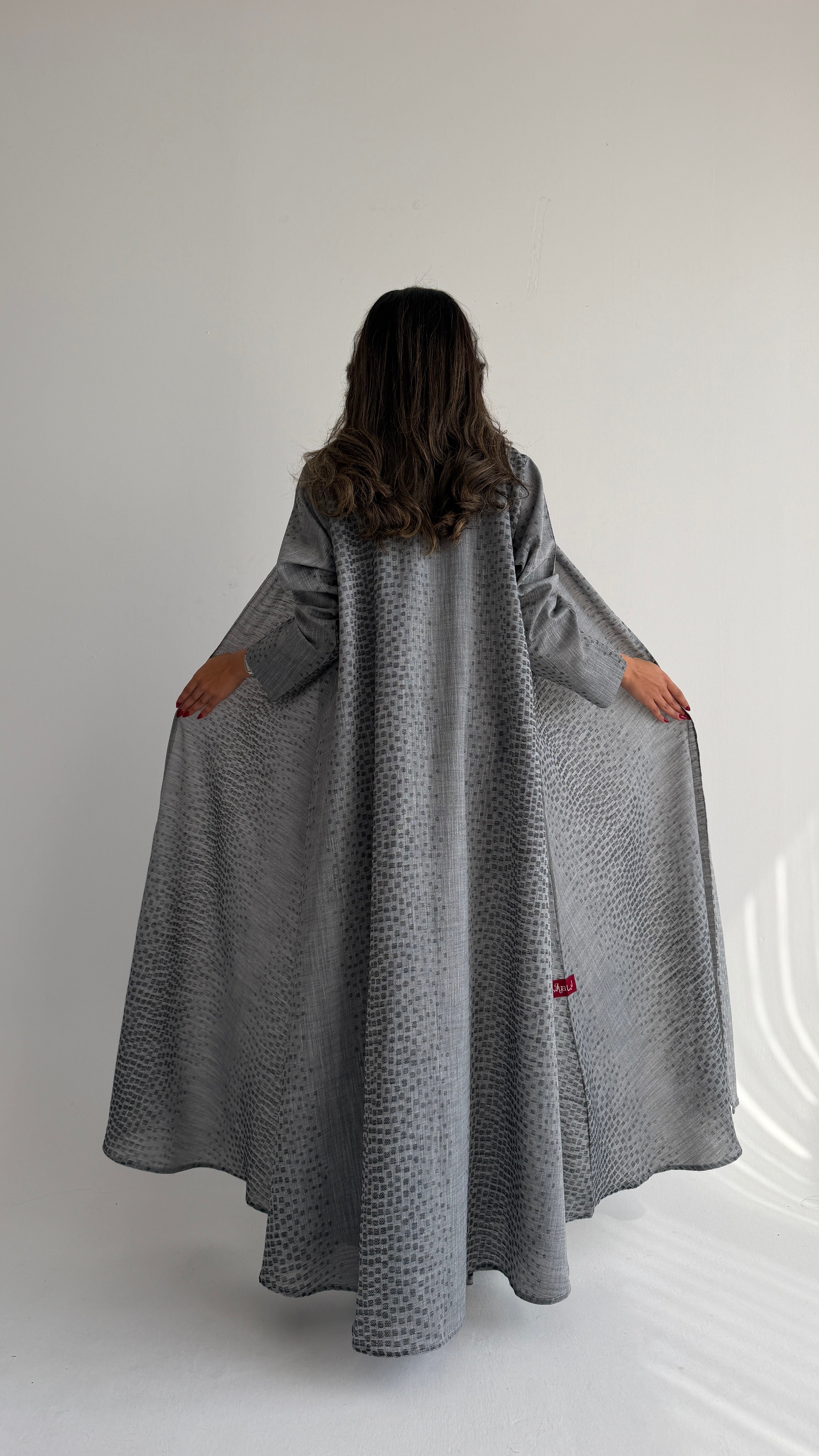 MWT716 - عباية لنن - Aya