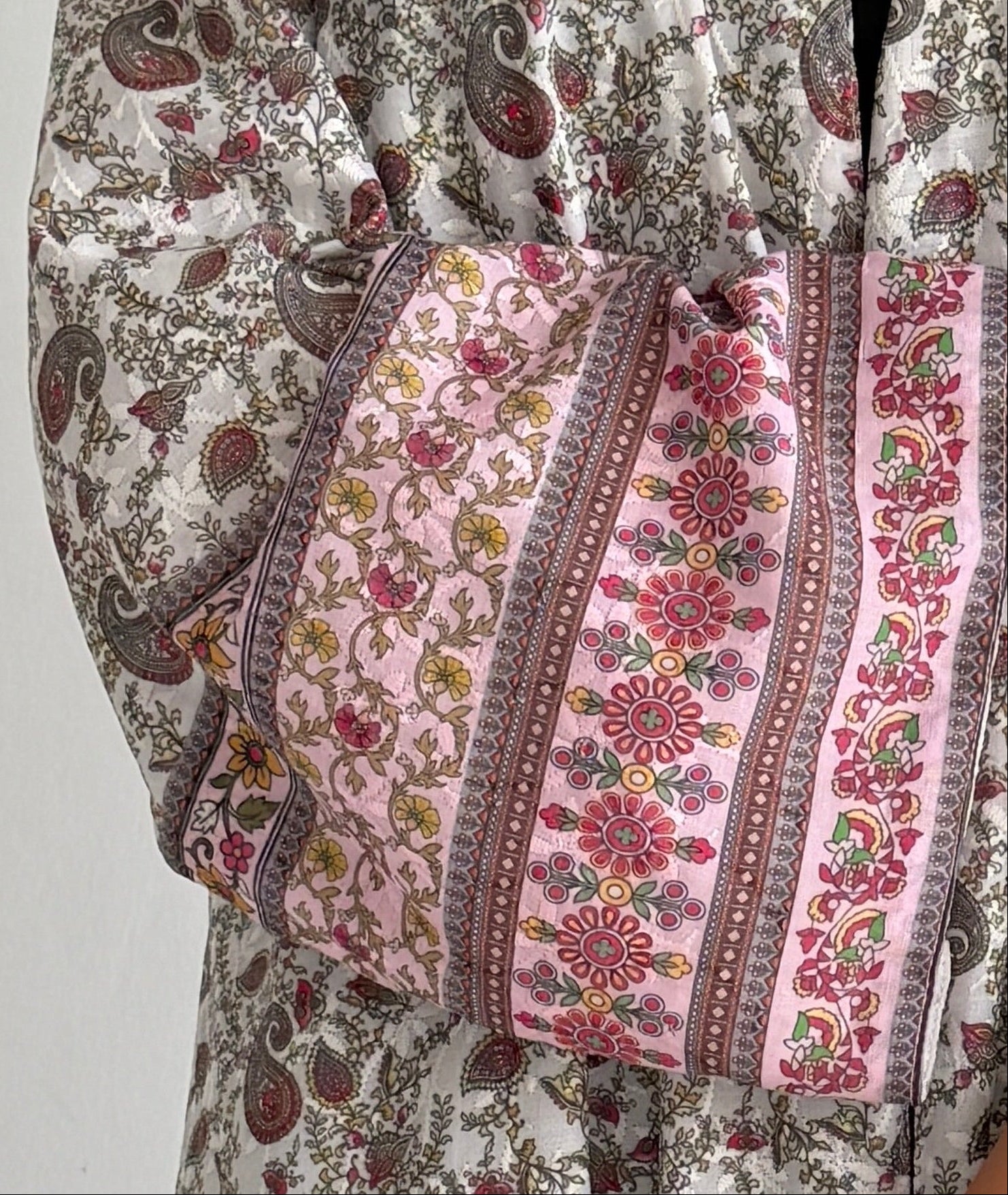 MWT569 - عباية ركامة مشجرة - Aya