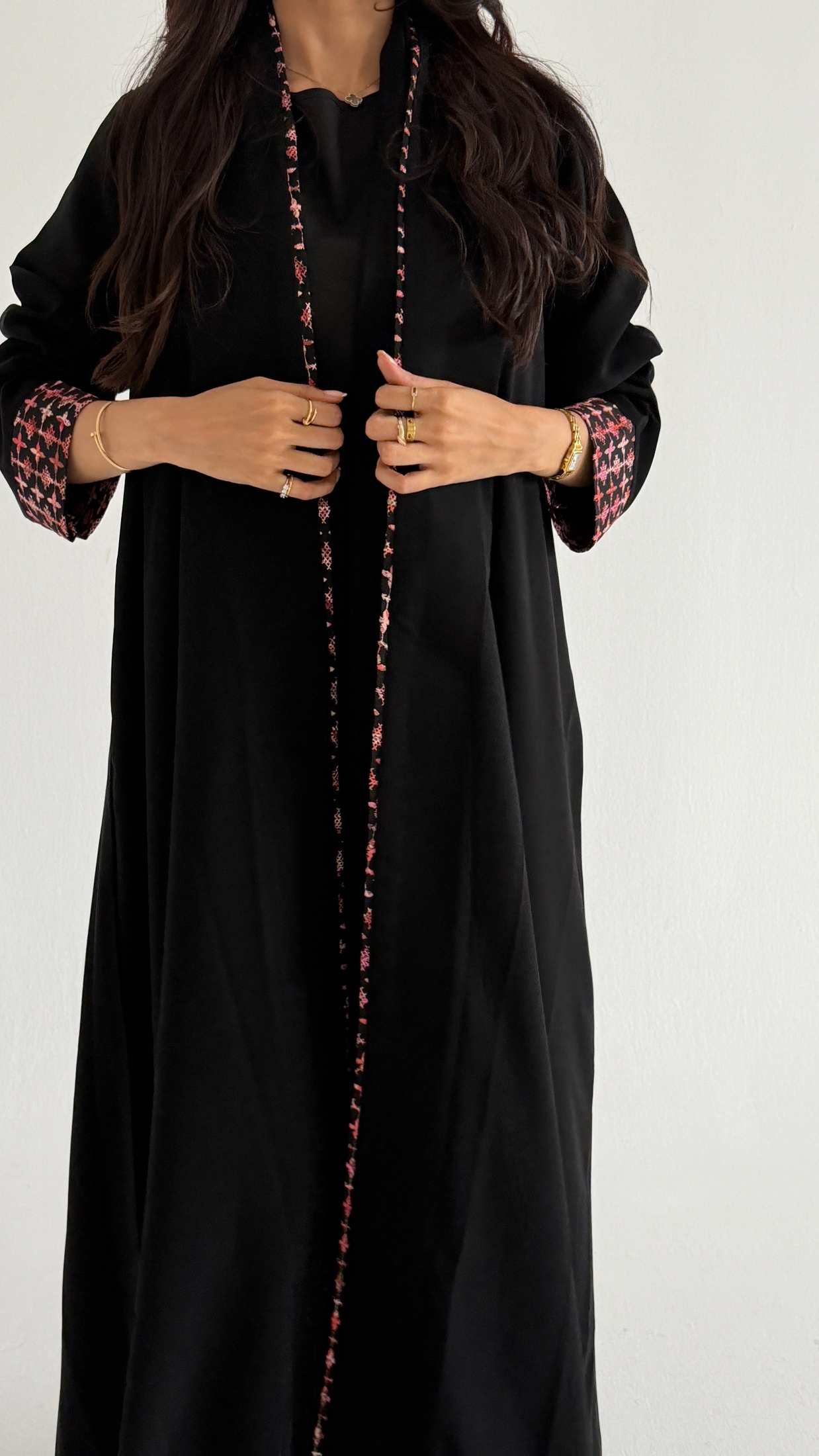 MWT5060 - عباية كريب اسود مع قماش برتقالي قيطان - Aya