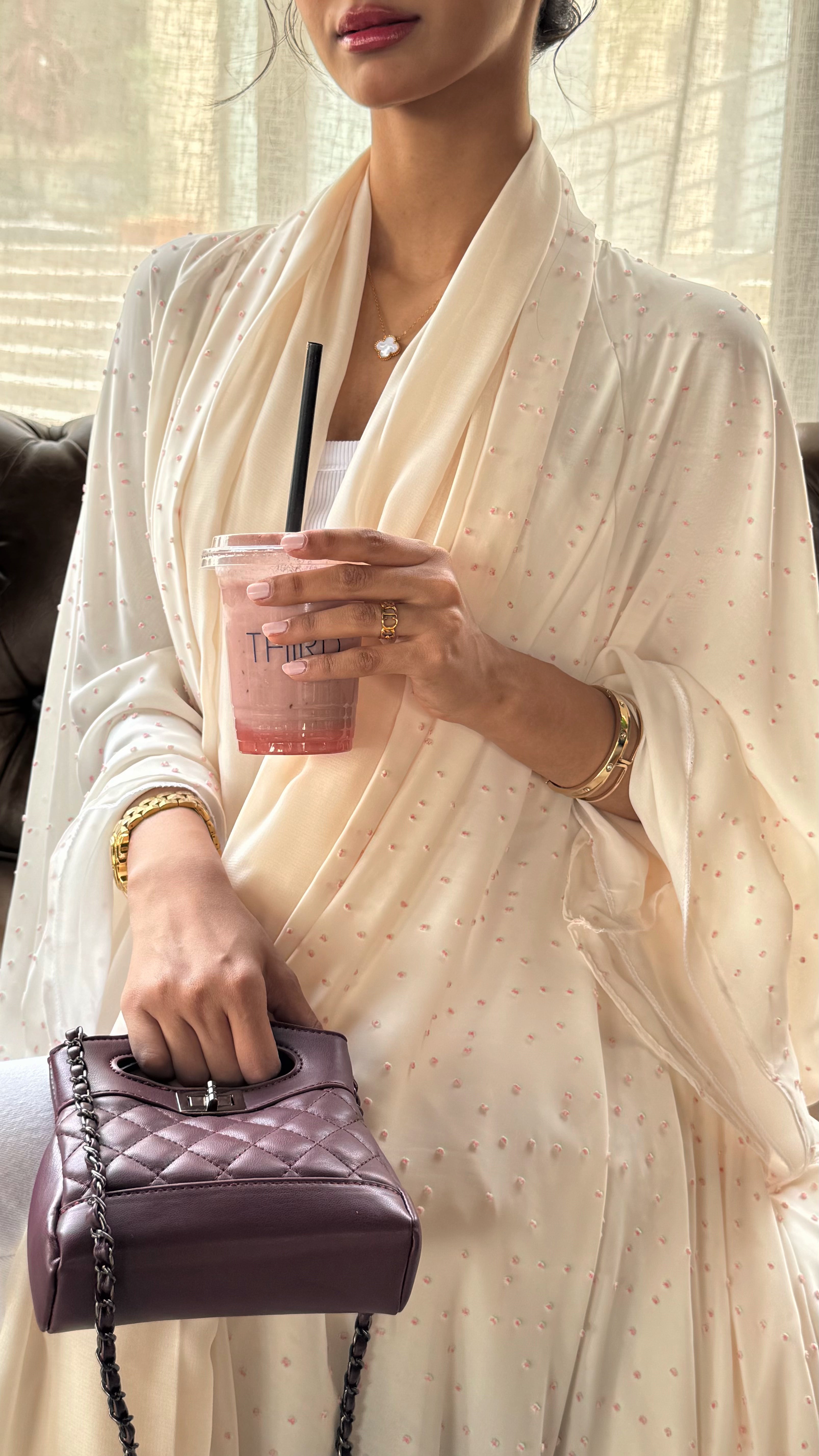 MW1441 - عباية دبل كلوش بأكمام فضافضة من الكريب الياباني - Aya