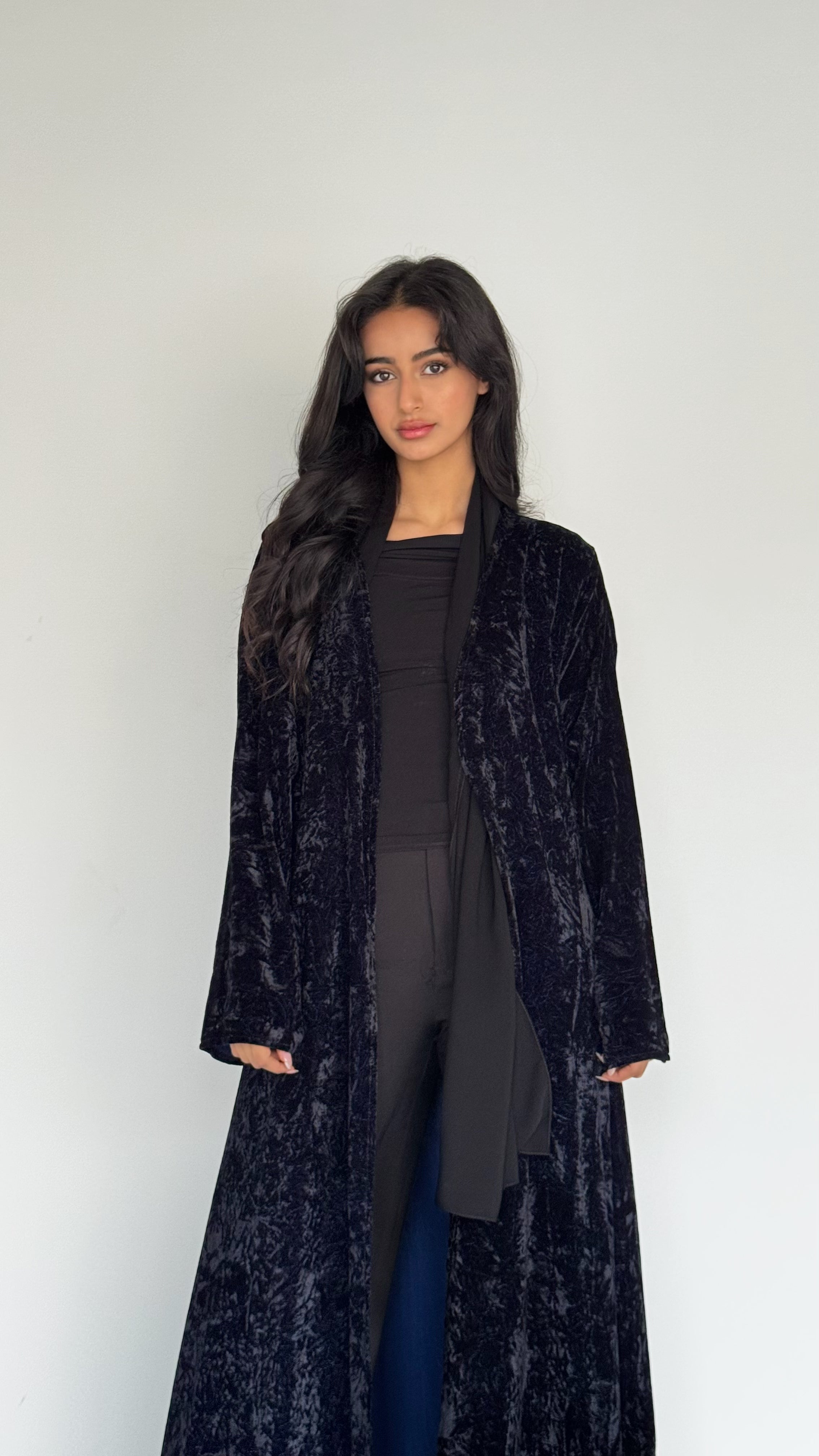 MW1770 - عباية مخمل مشجرة - Aya