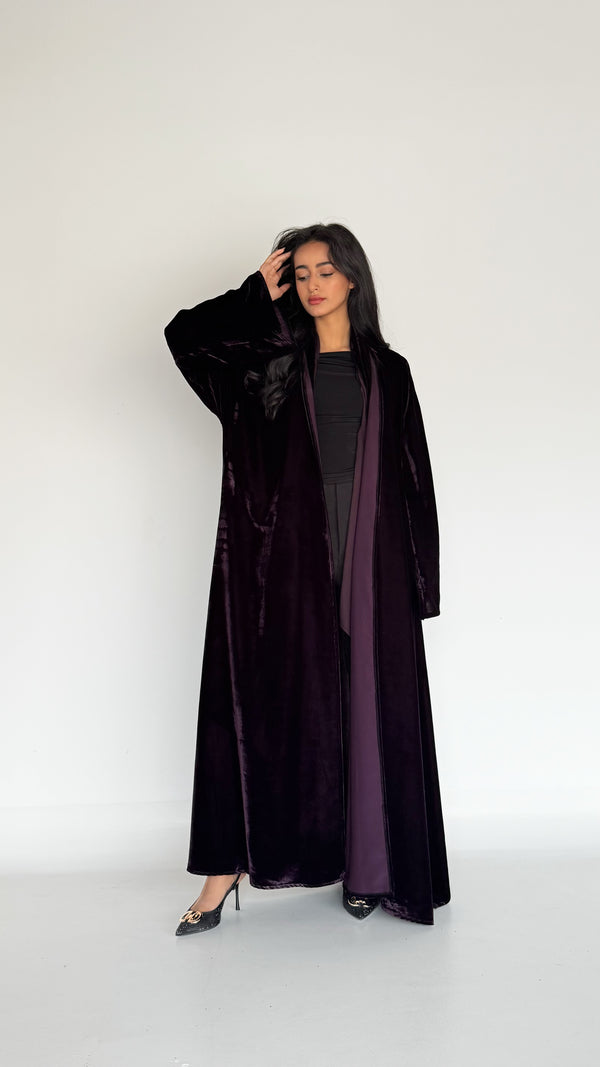 MW1762 - عباية مخمل اس اس