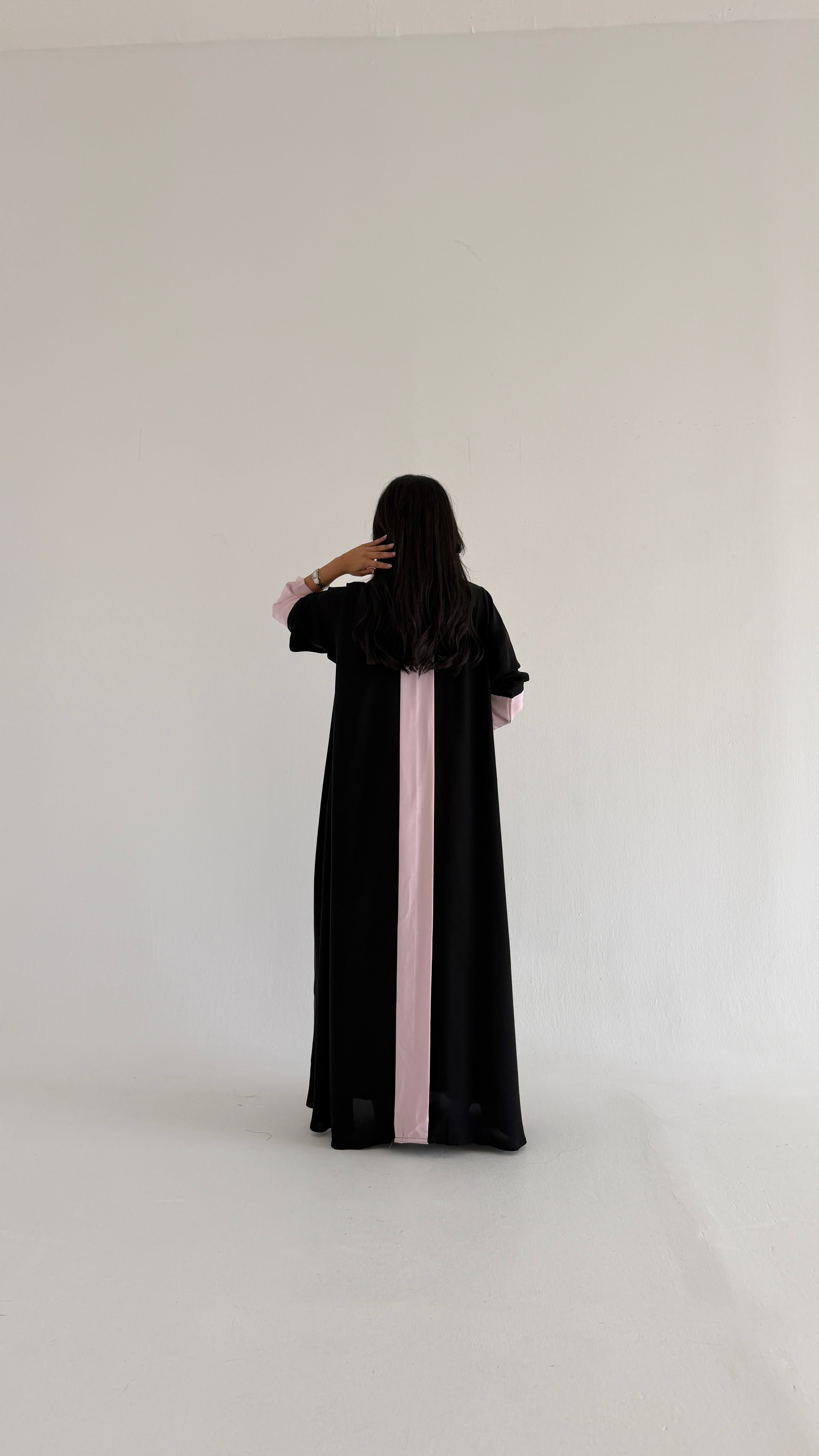 MW2171 - عبايه كريب راقيه وحصرية - Aya