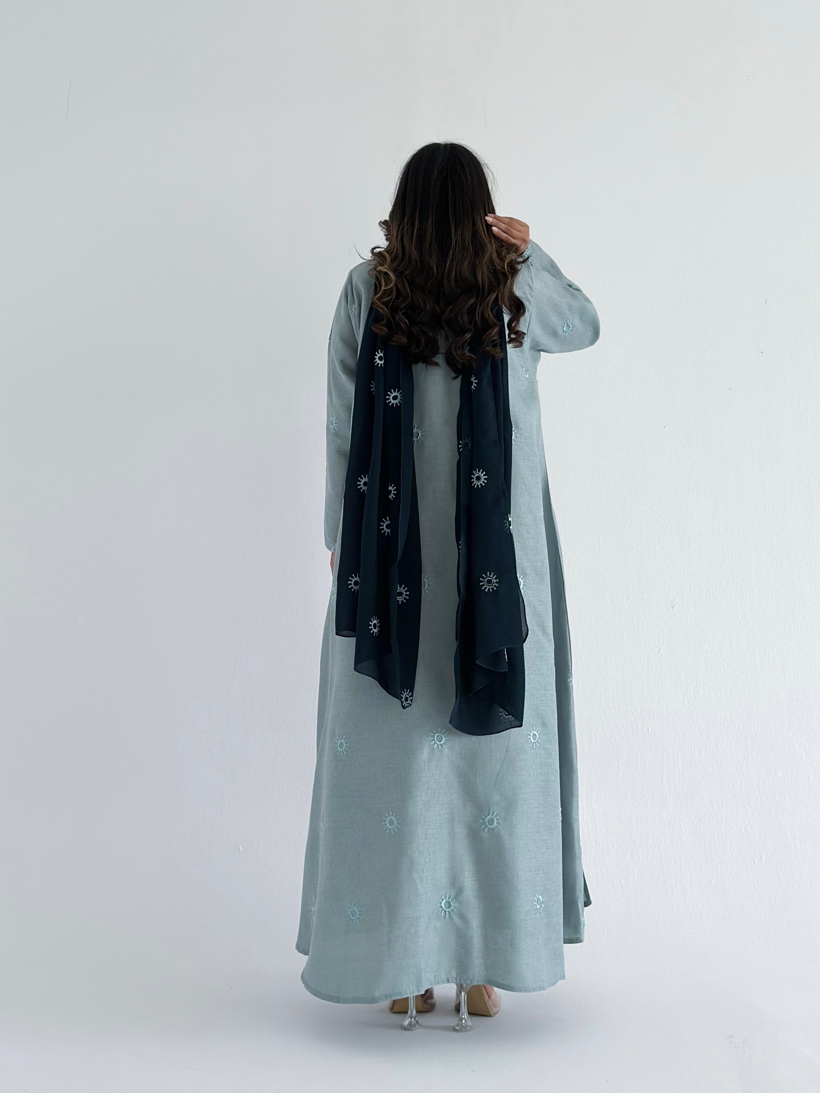 MWT1267 - عباية لينن تطريز