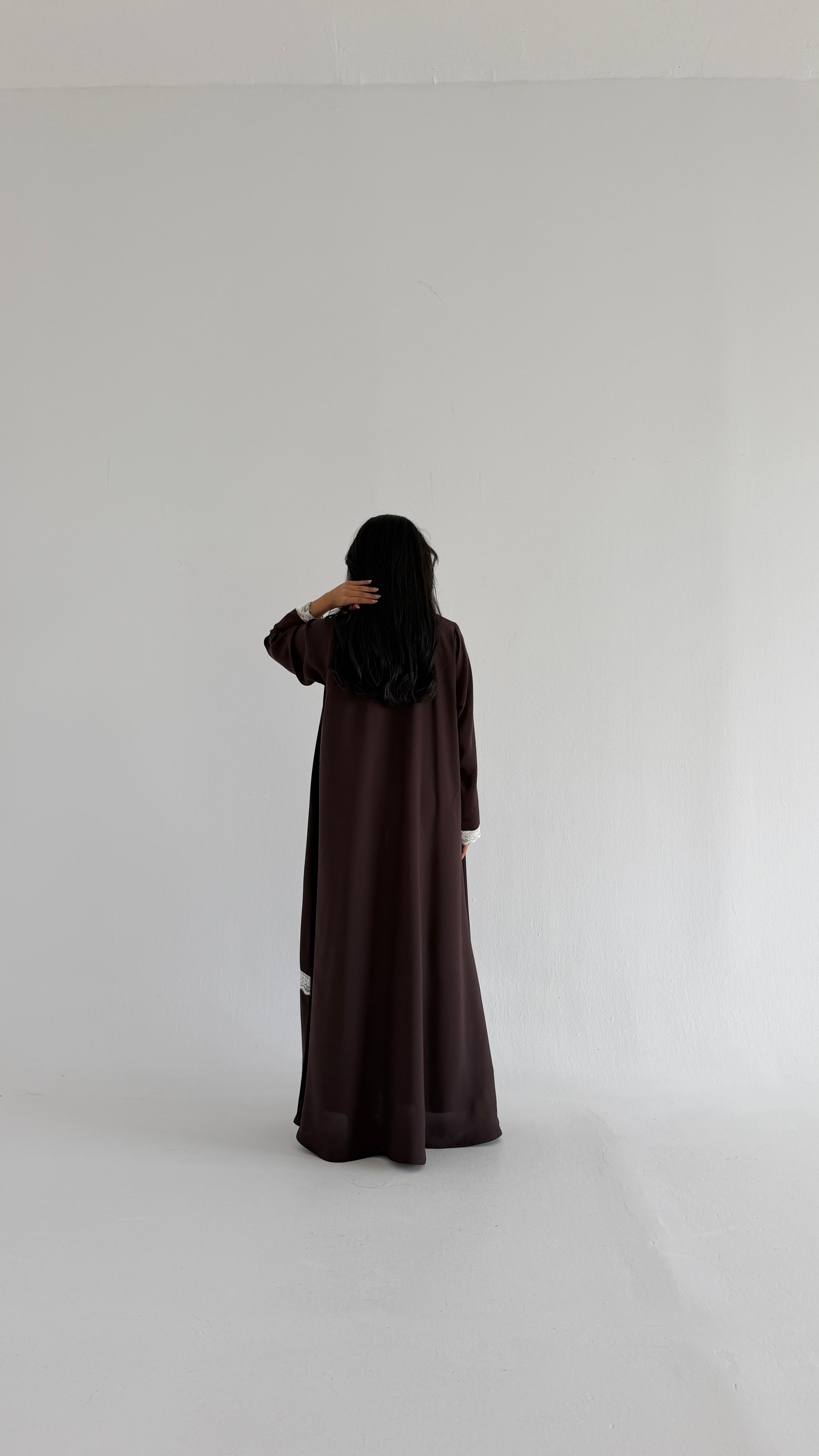MW2164 - عبايه كريب مع اضافه كلفه مميزه وحصرية - Aya