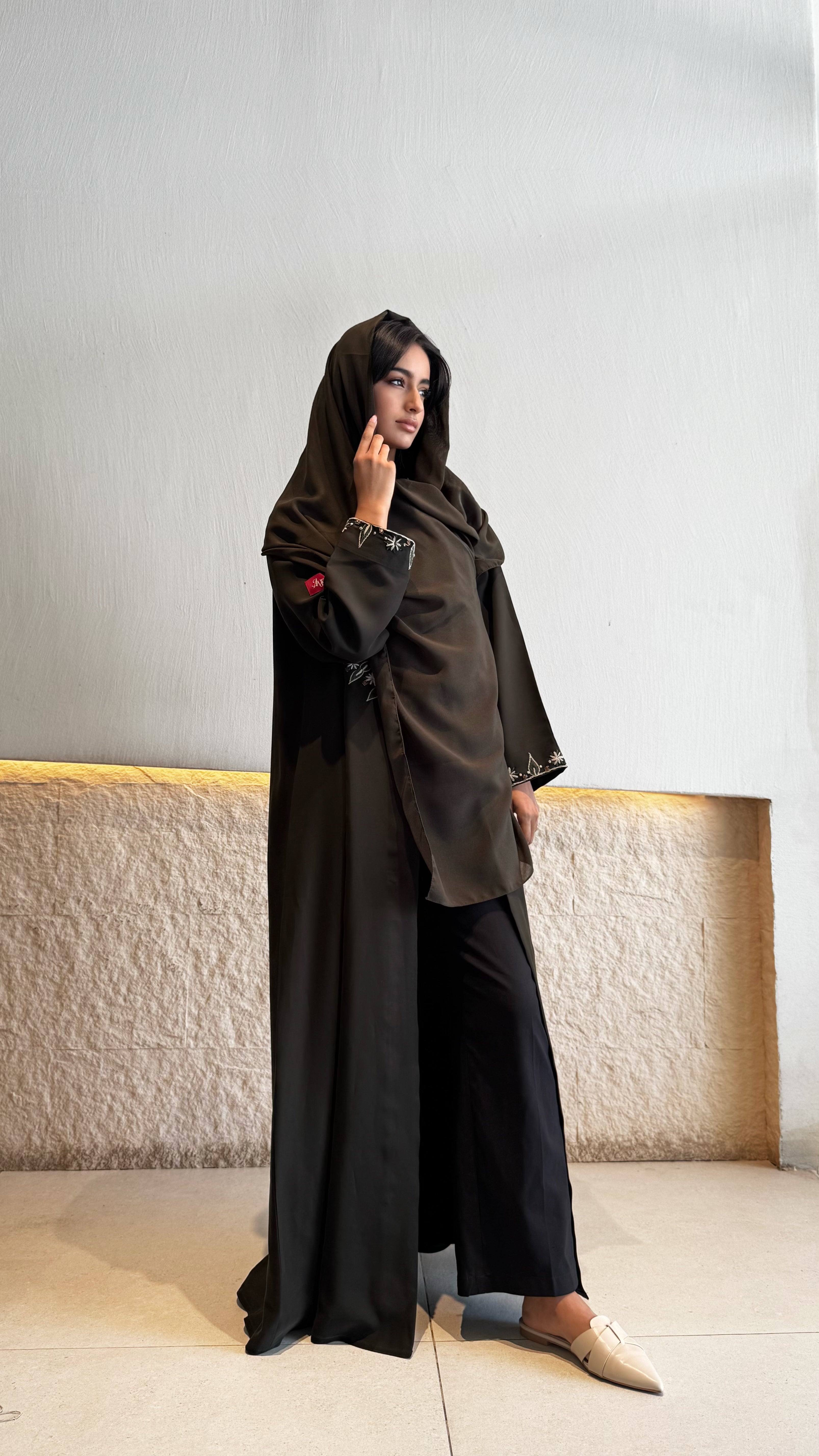 MWT676 - عباية زيتي شك - Aya