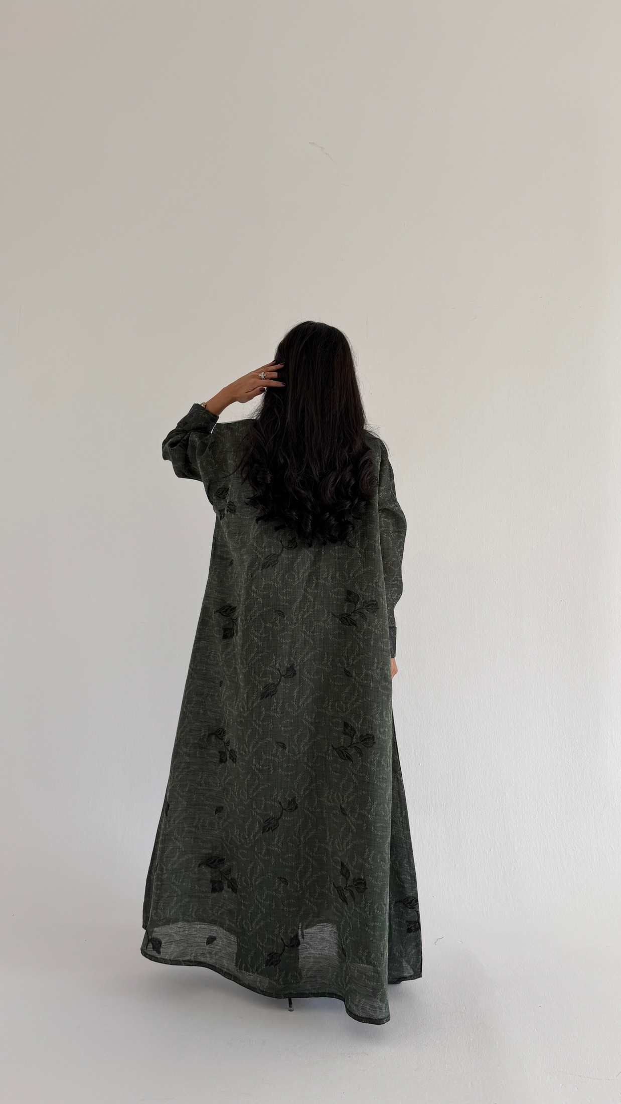 MWT1006 - عباية لنن مطرزة |Embroidered linen abaya - Aya