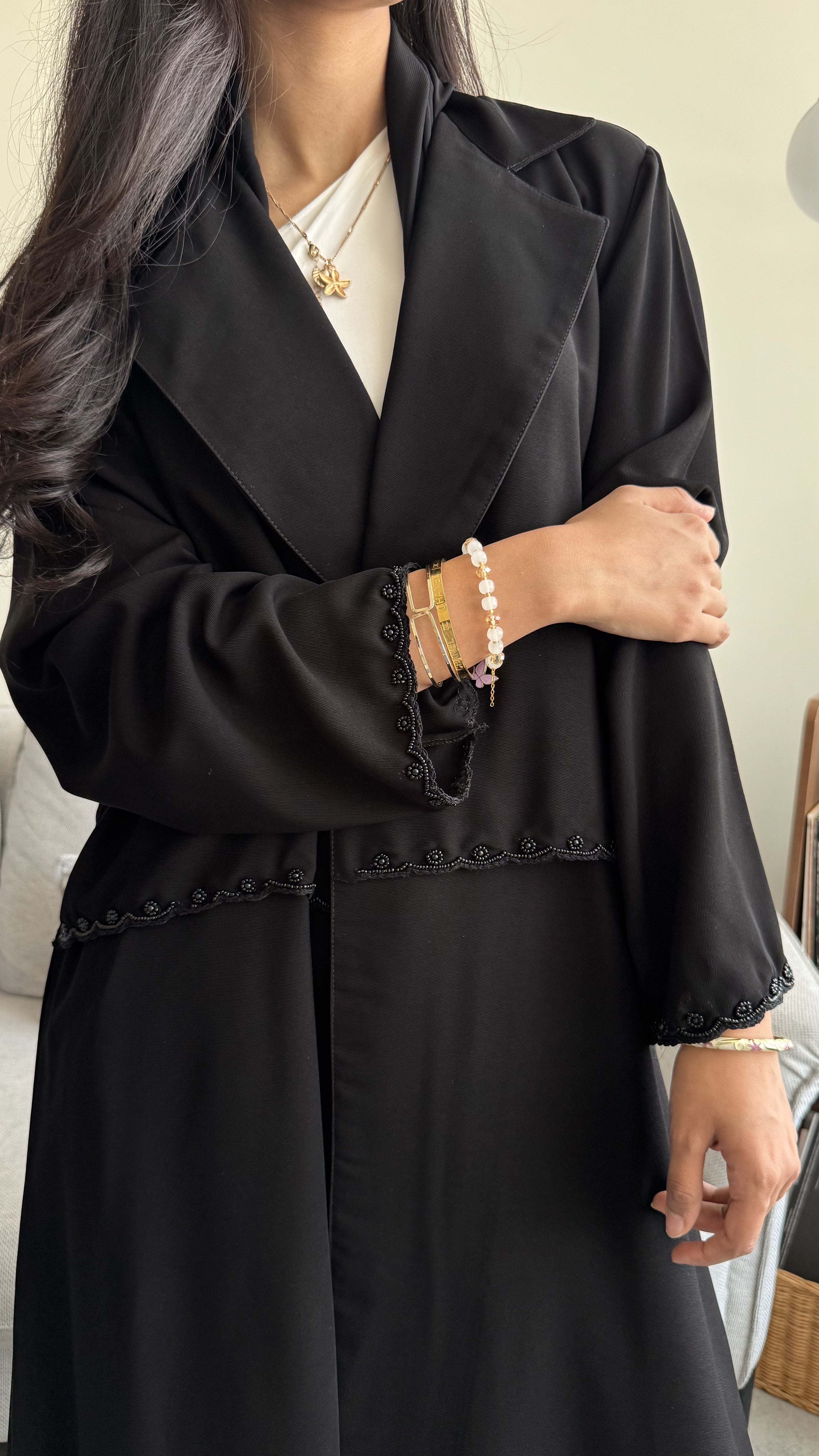 MW1635 - عباية سوداء بتطريز أسود | Black Abaya with Black Embroidery - Aya