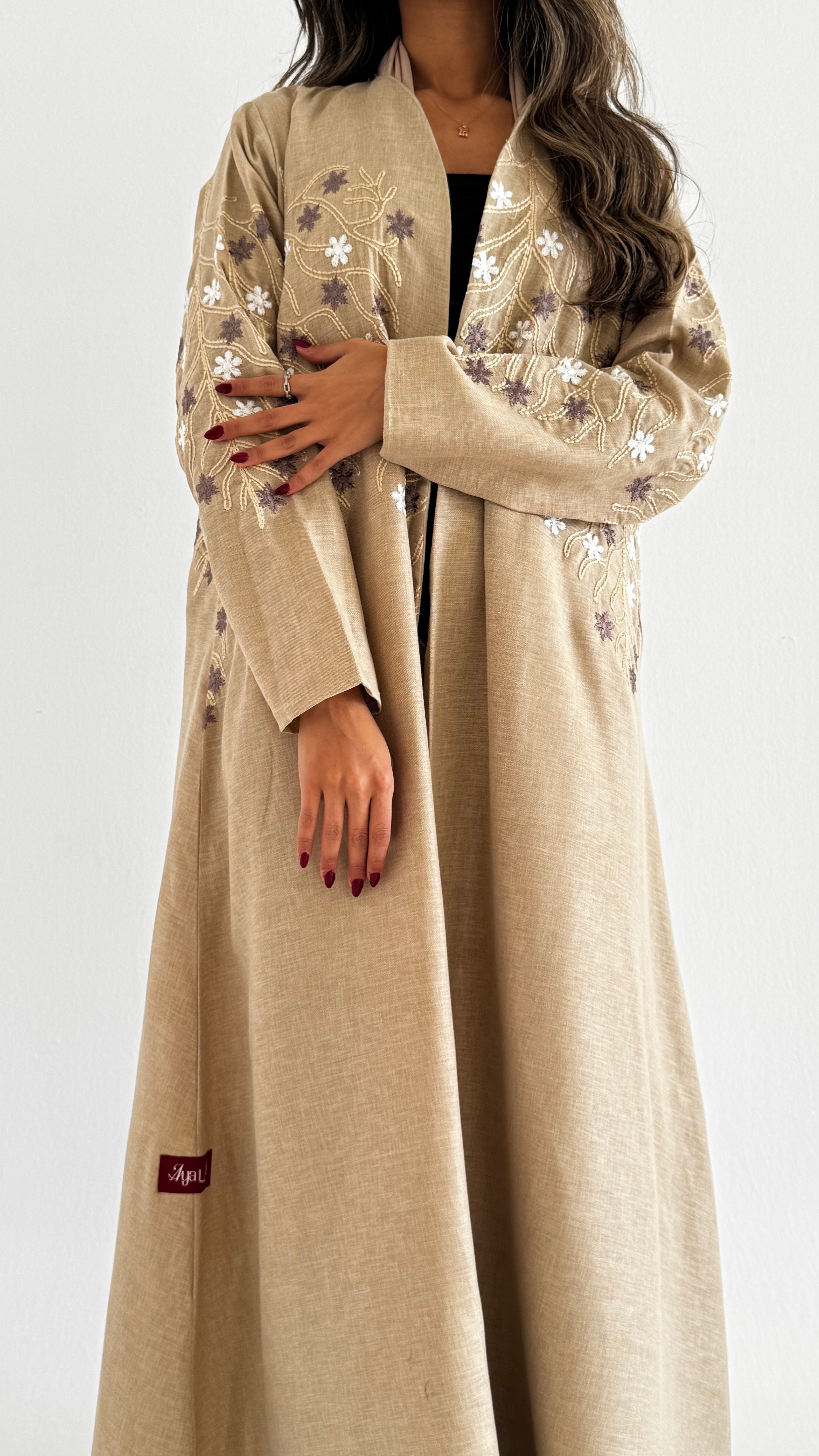 MWT393 - عباية لنن تطريز بيج - Aya