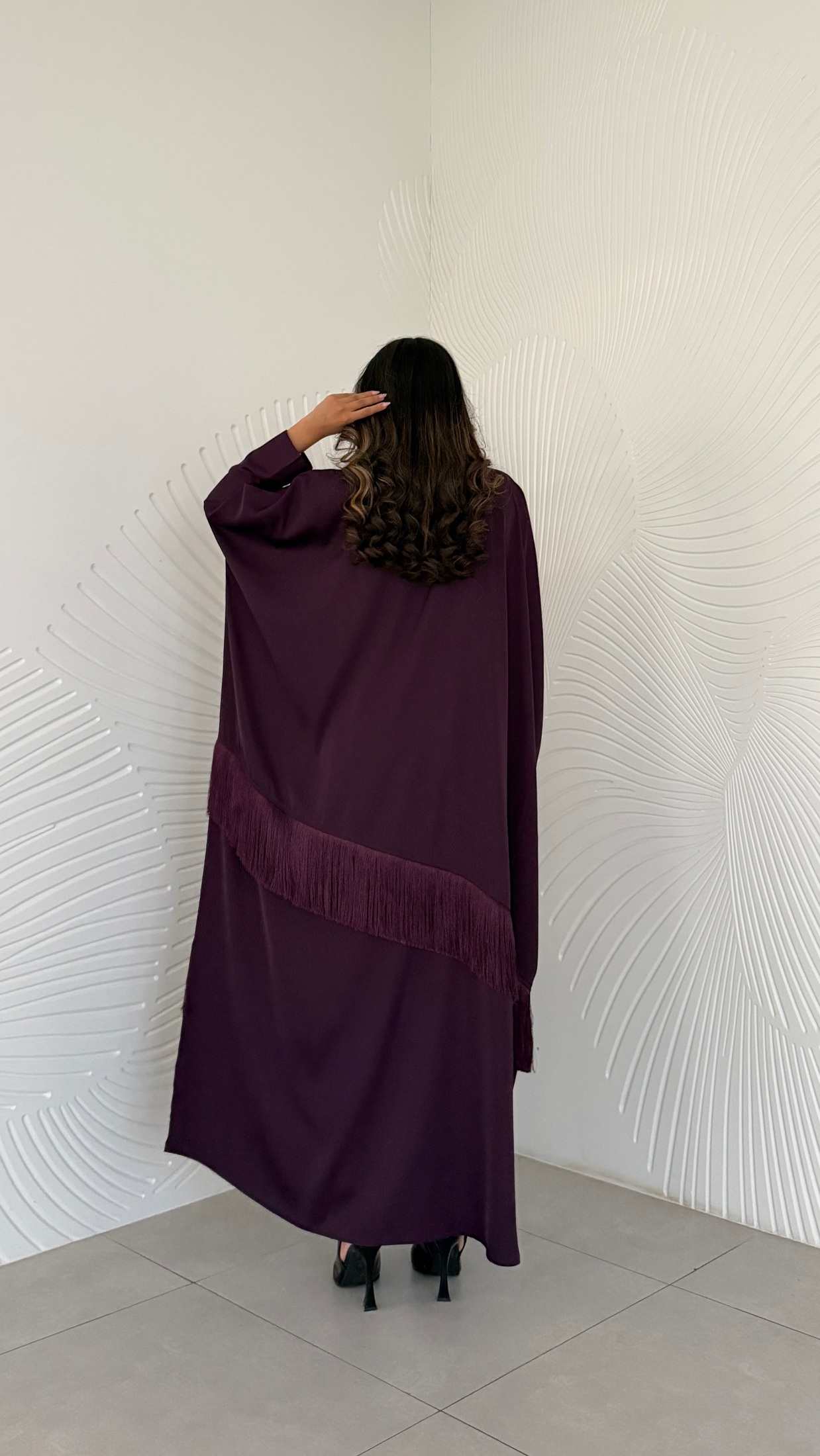 MWT1232 - عبايه بتدخيله هدب - Aya
