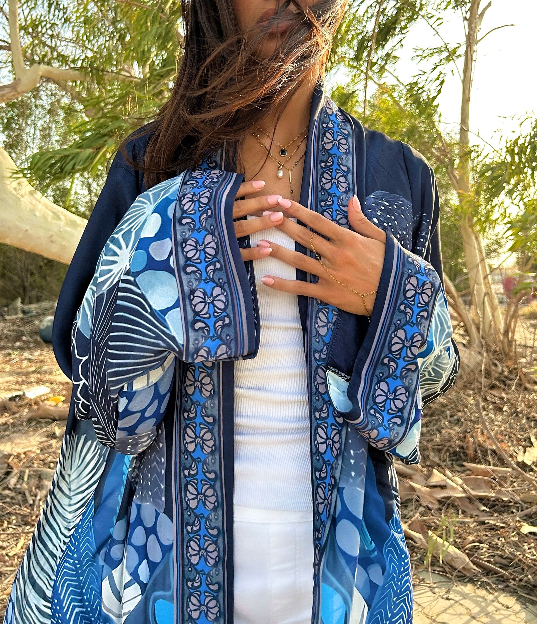 MW1551 - Navy Garden | عباية مطبوعة صيفية - Aya