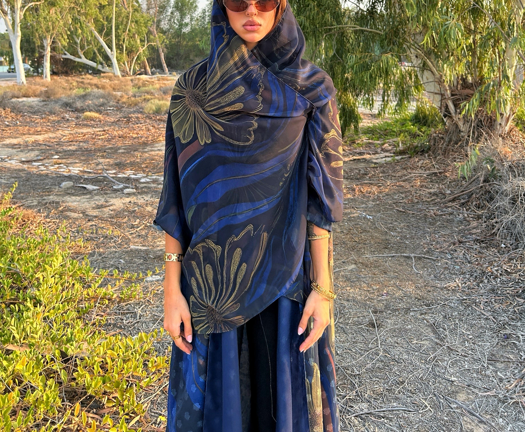 MW645 - Light Crepe Standing with Jacquard Half-Cloche