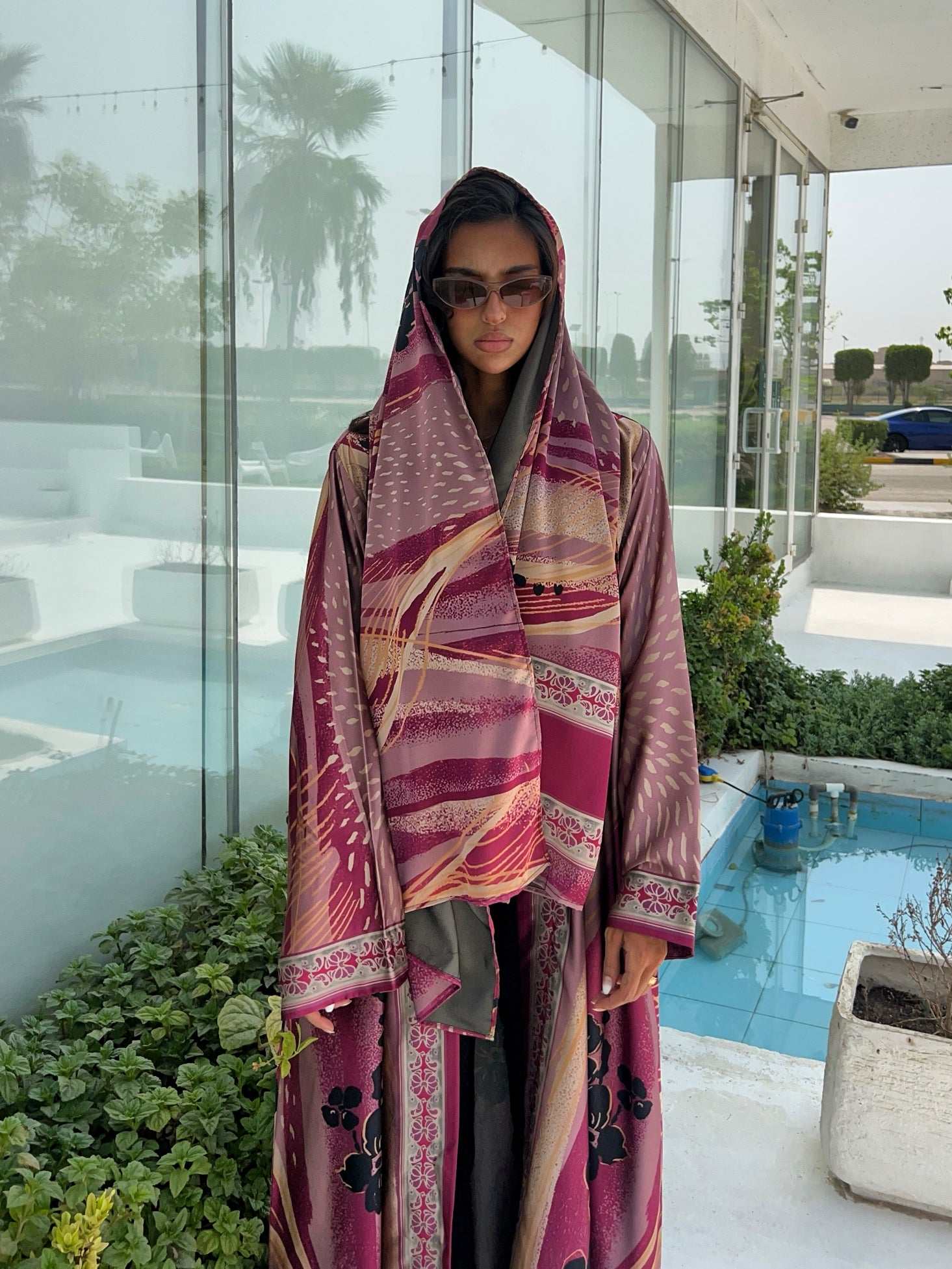 MW1614 - عباية مطبوعة حرير جاكار - Pink Jacquard - Aya