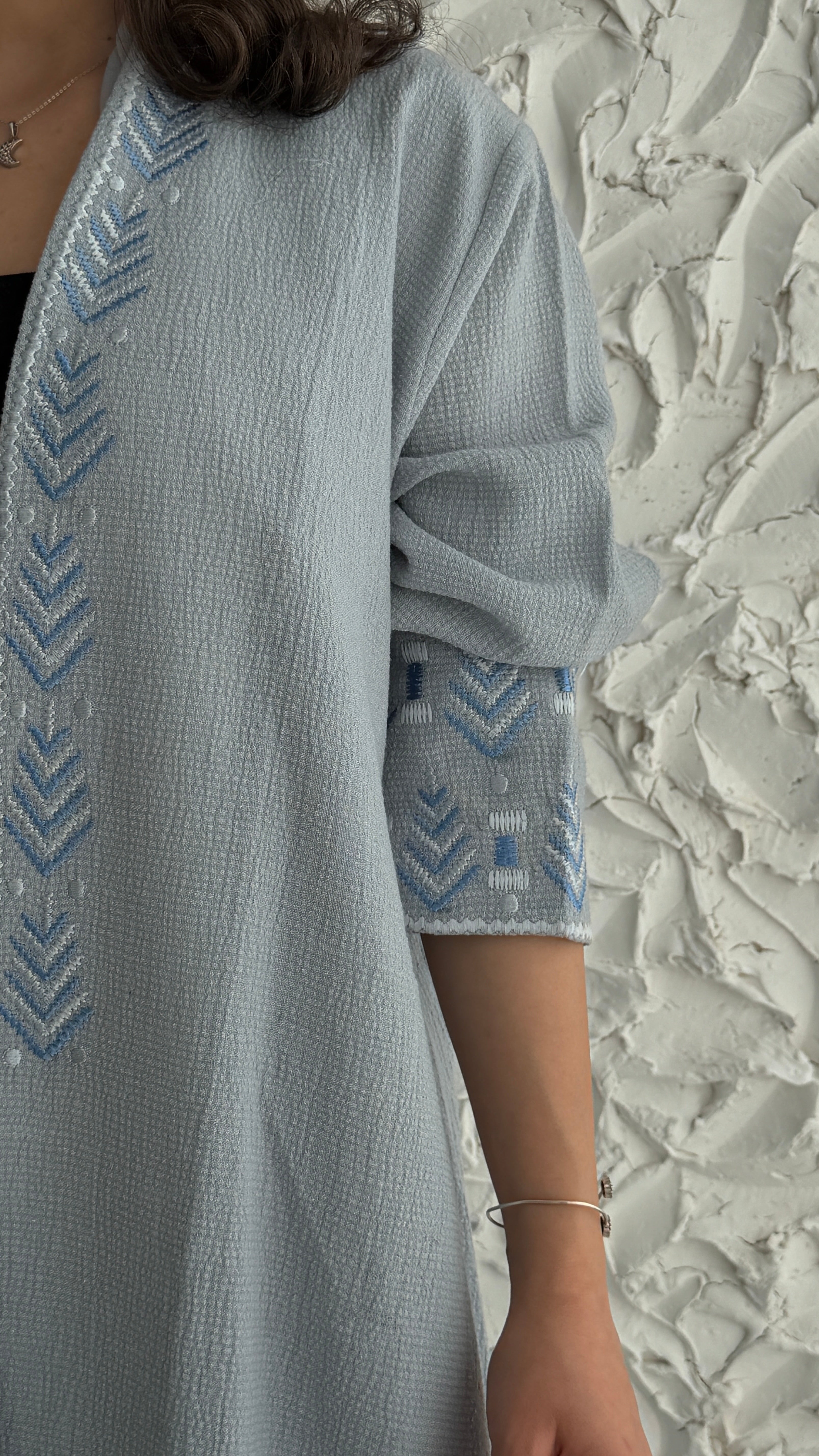 MW2060 - عباية لنن هندي قصه هينك تطريز يدوي - Aya