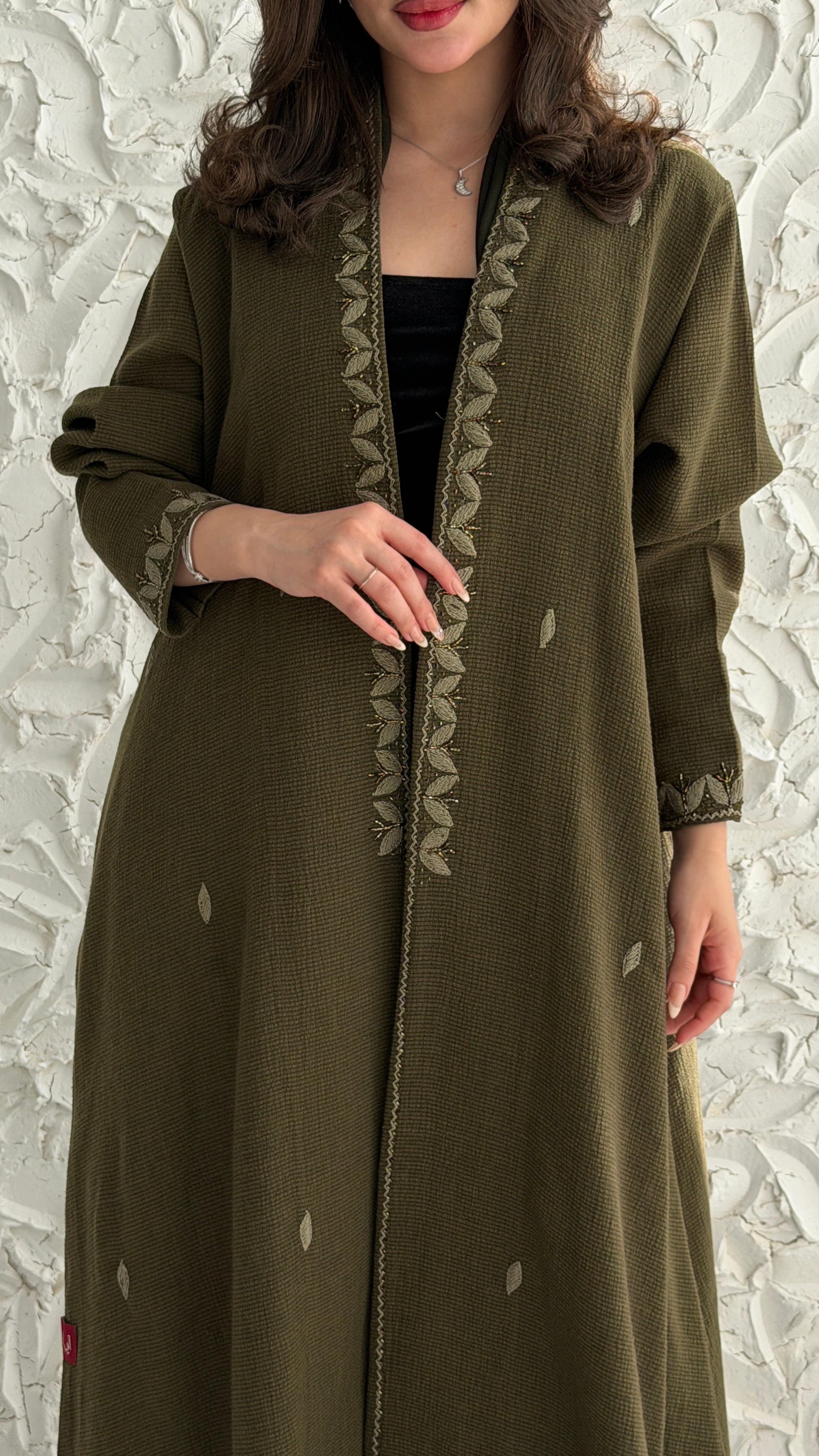 MW2053 - عباية لنن هندي قصه هينك تطريز يدوي - Aya