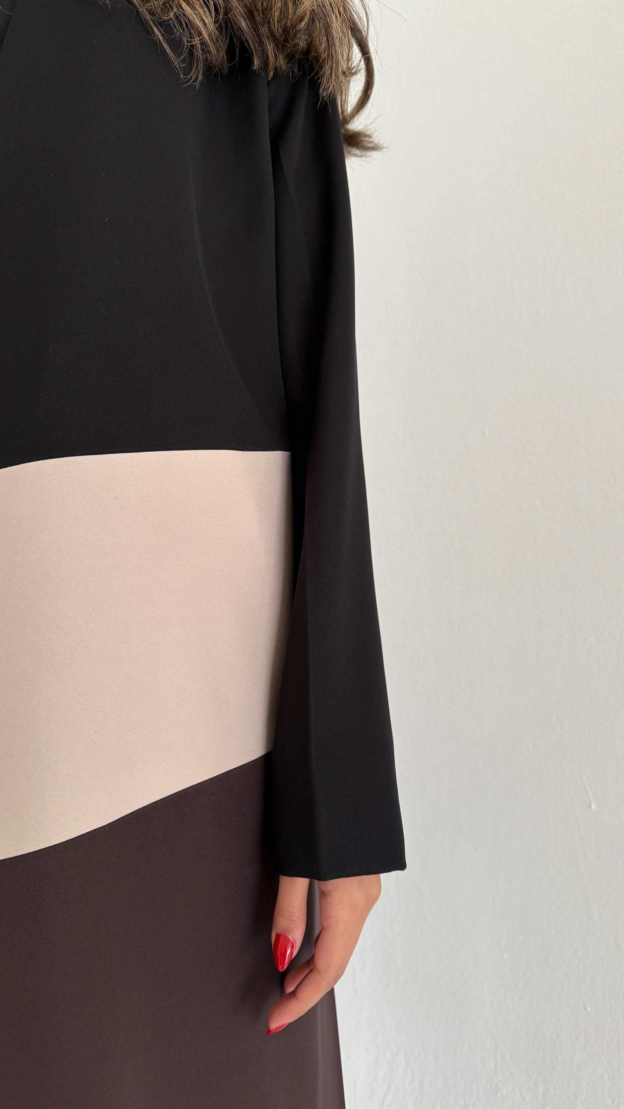 MWT739 -عباية بليزر رسمية |Formal Abaya - Aya
