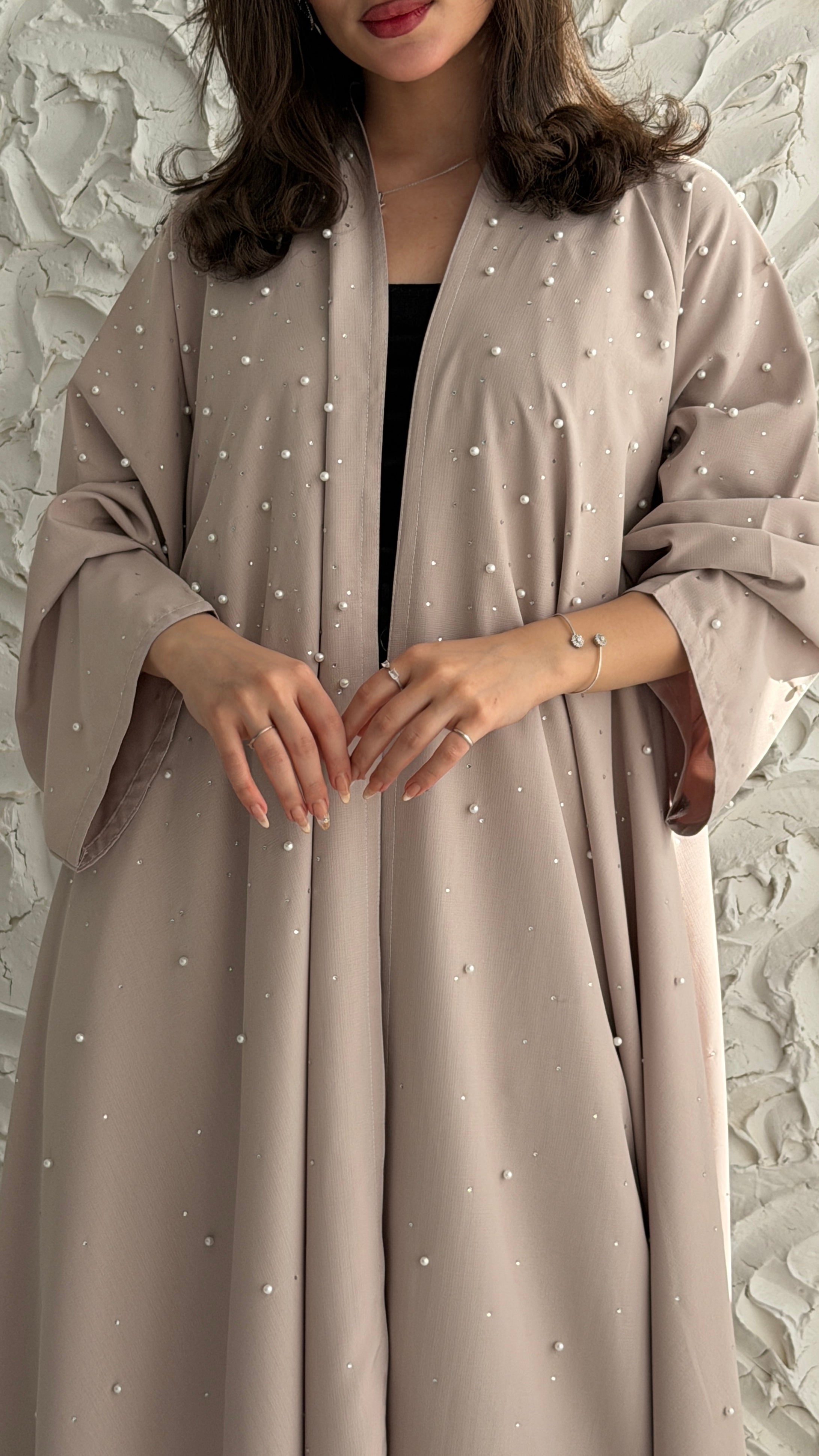 MW2064 - عبايه كريب دبل كلوش مع اضافة اللولو - Aya