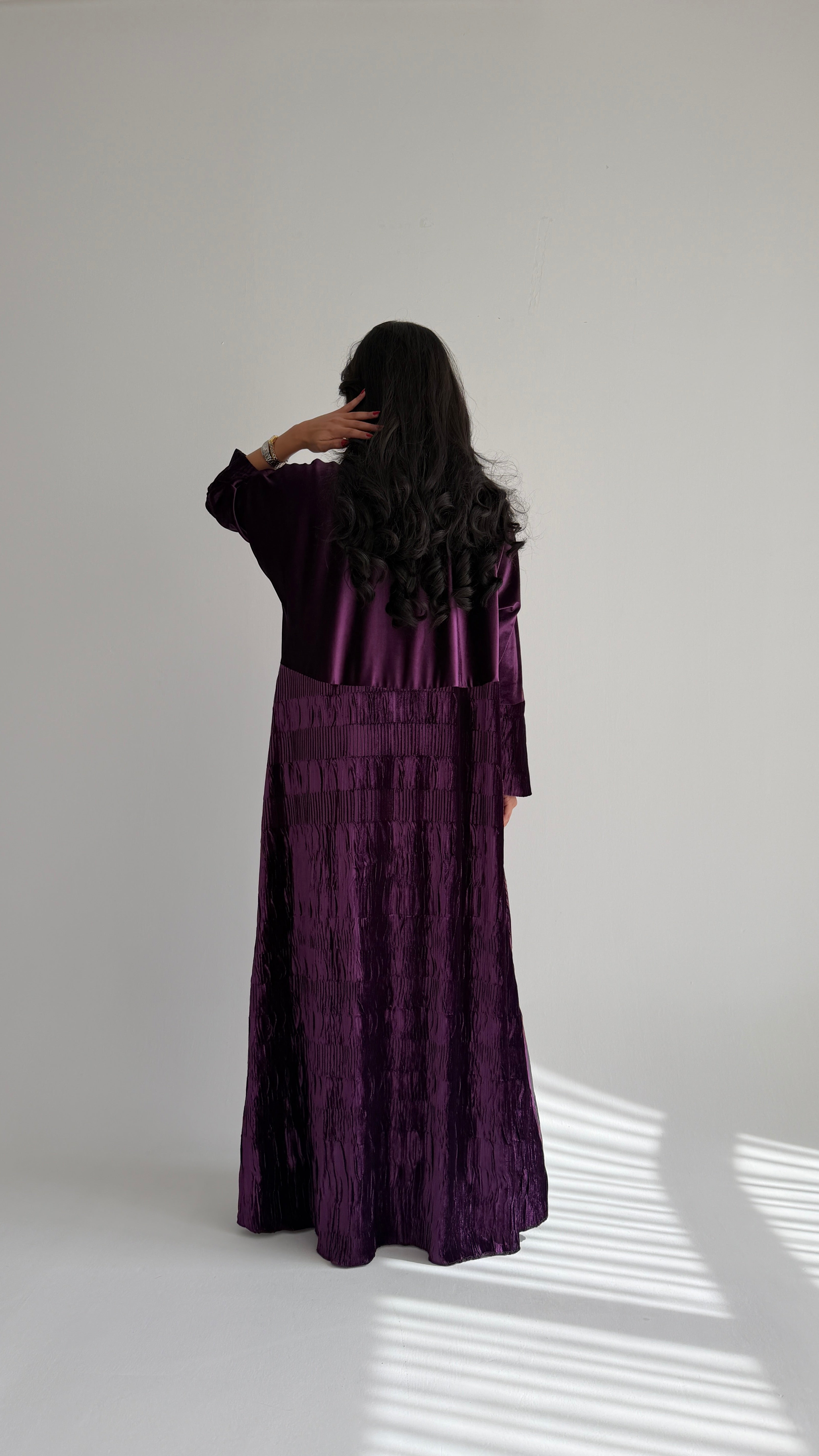 MWT874 - عباية مخمل بيليسية - Aya