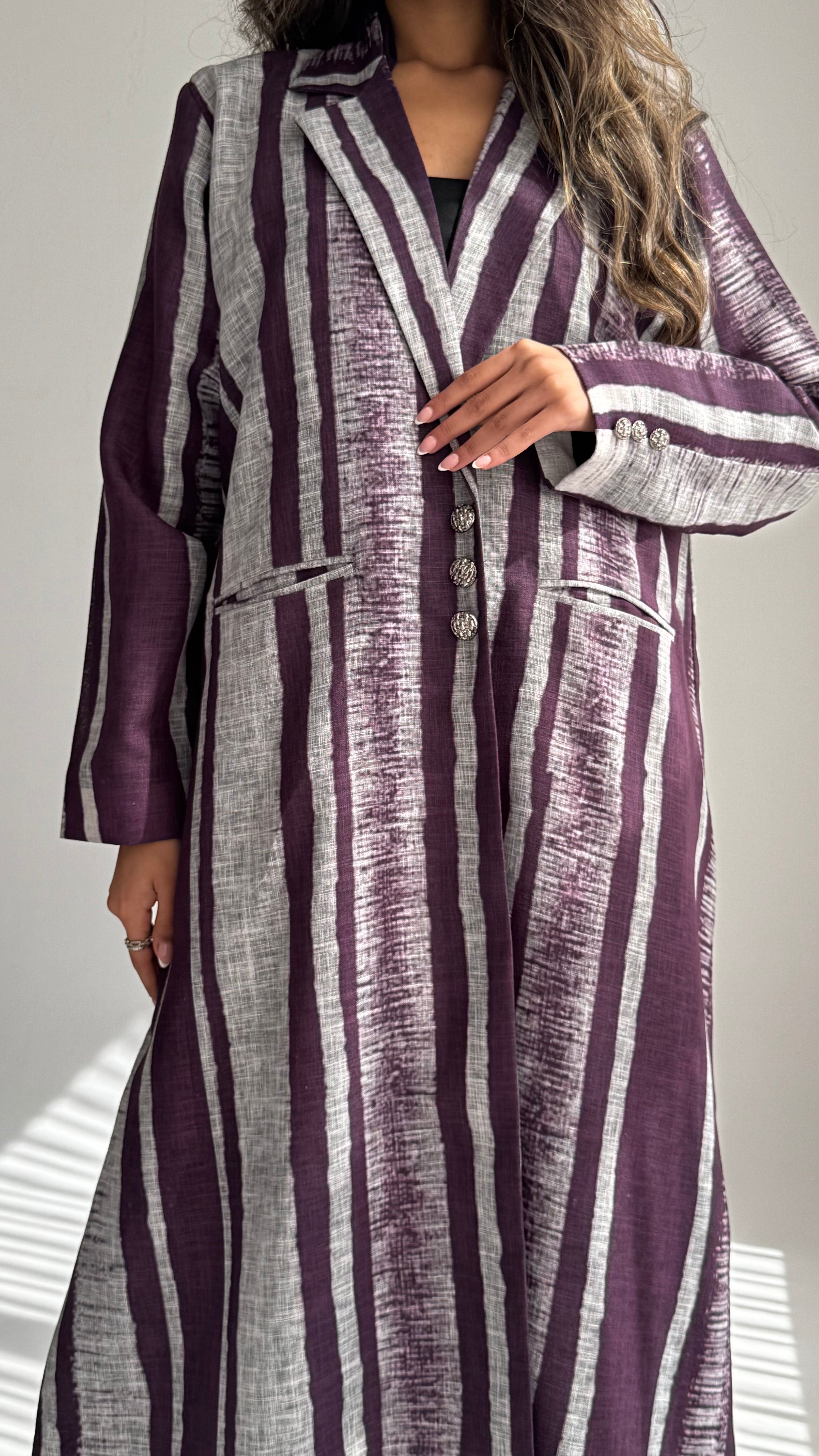 MWT835 - عباية بليزر طباعة | Printed Blazer Abaya - Aya