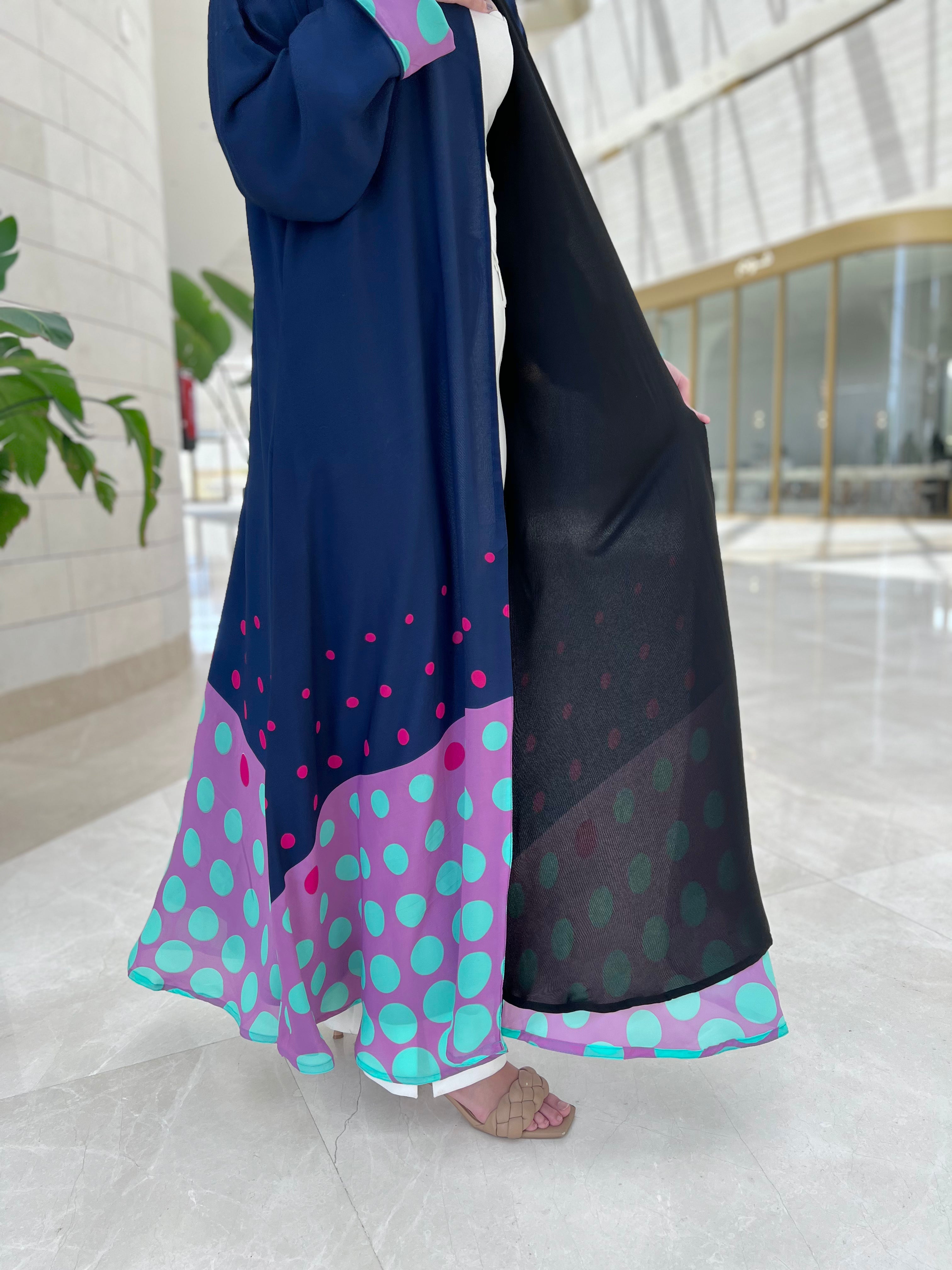 MW1618 - عباية صيفيه شيفون طباعة منقط-Polka dot chiffon abaya - Aya