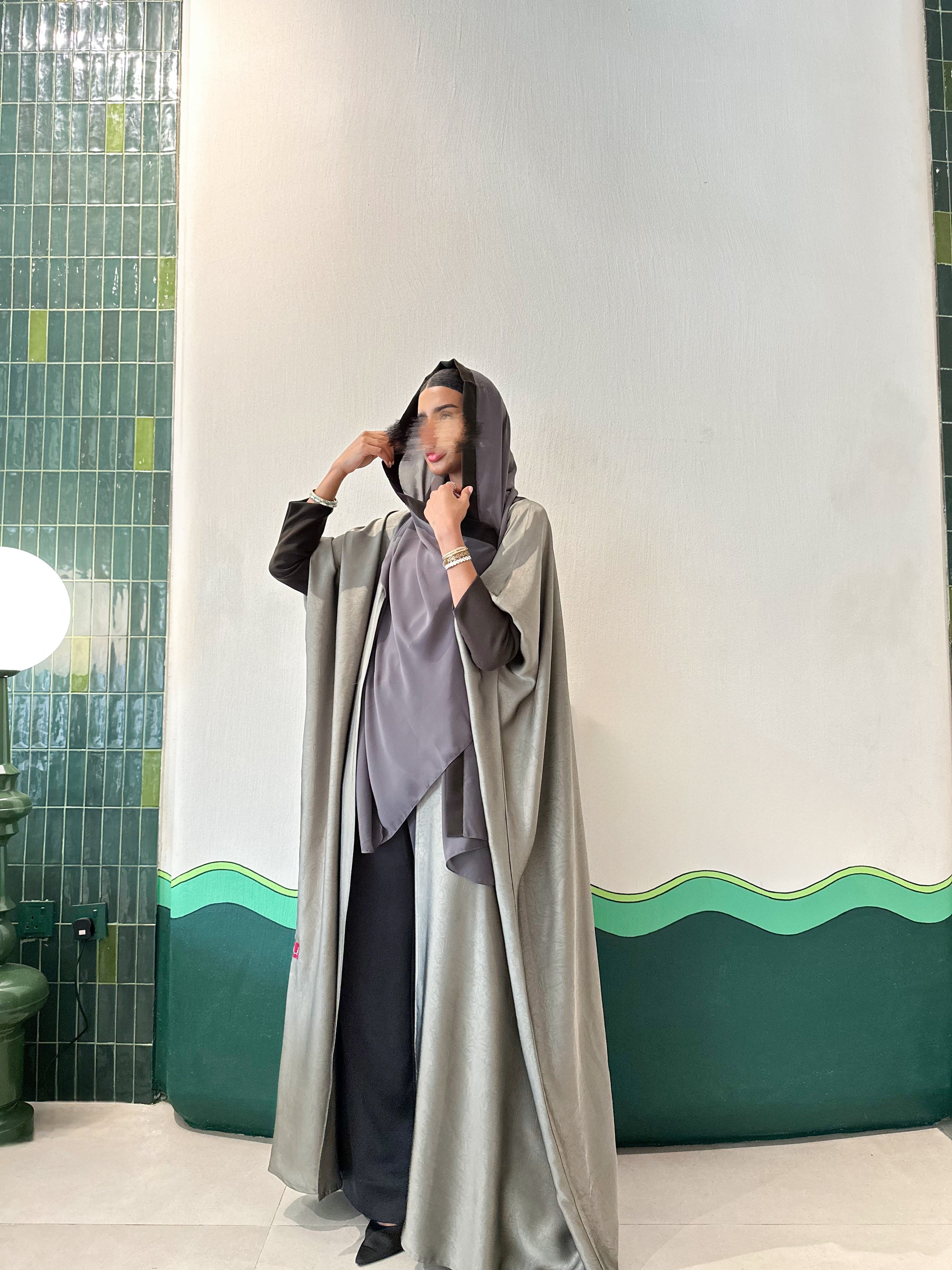 MWT522 - عباية جاكار زيتي - Aya