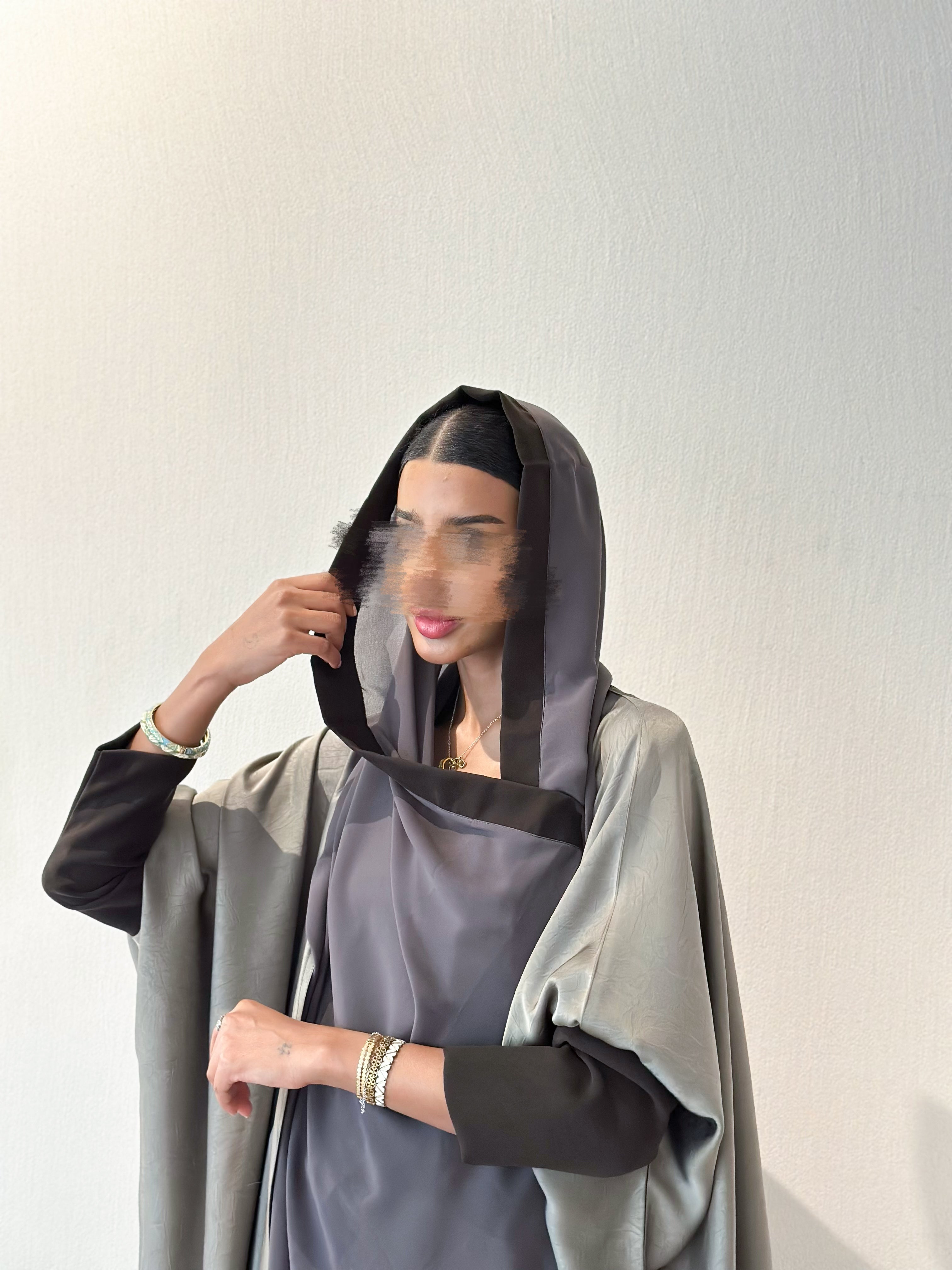 MWT522 - عباية جاكار زيتي - Aya