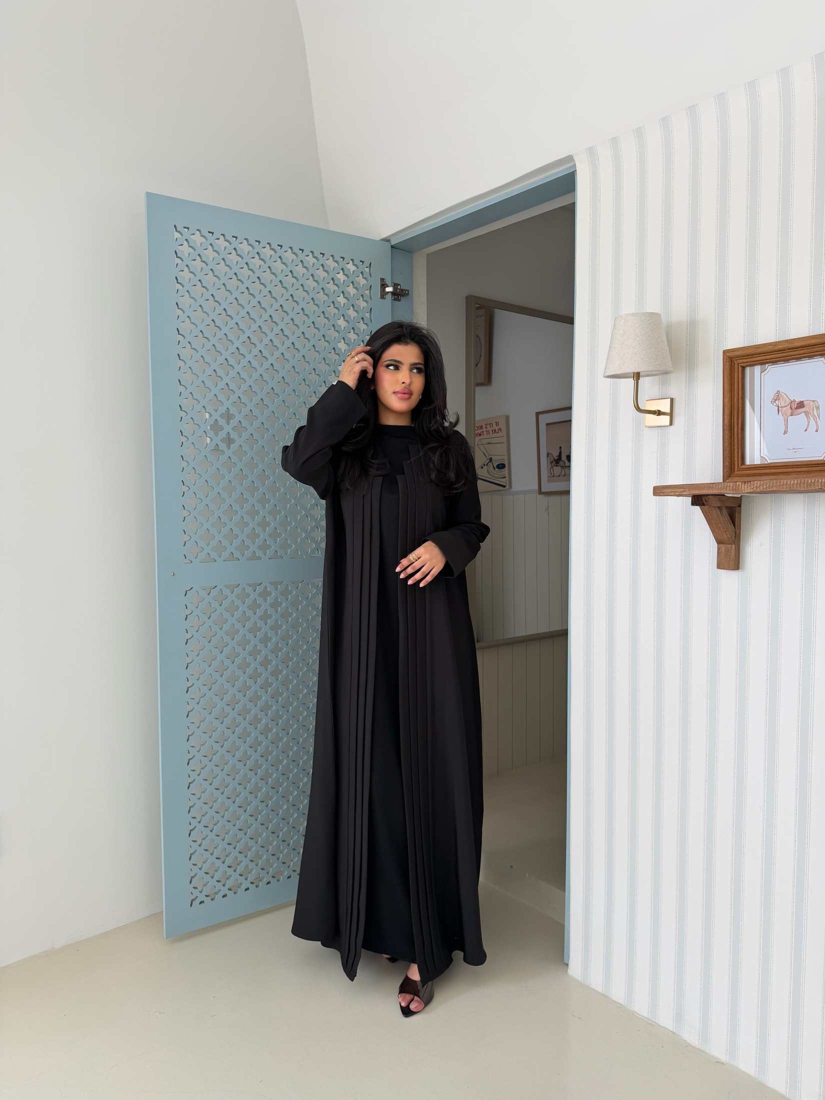 MWT4315 - عباية باربي سوداء يومية - Aya