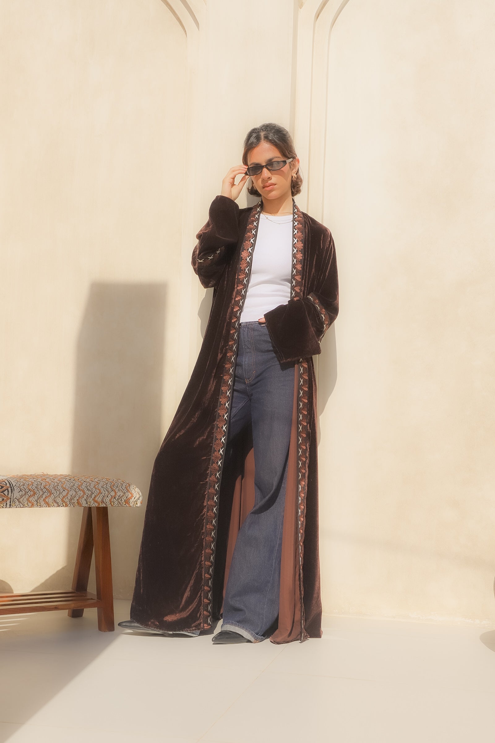 MW1764 - عباية مخمل اس اس مع اضافة كلفة - Aya